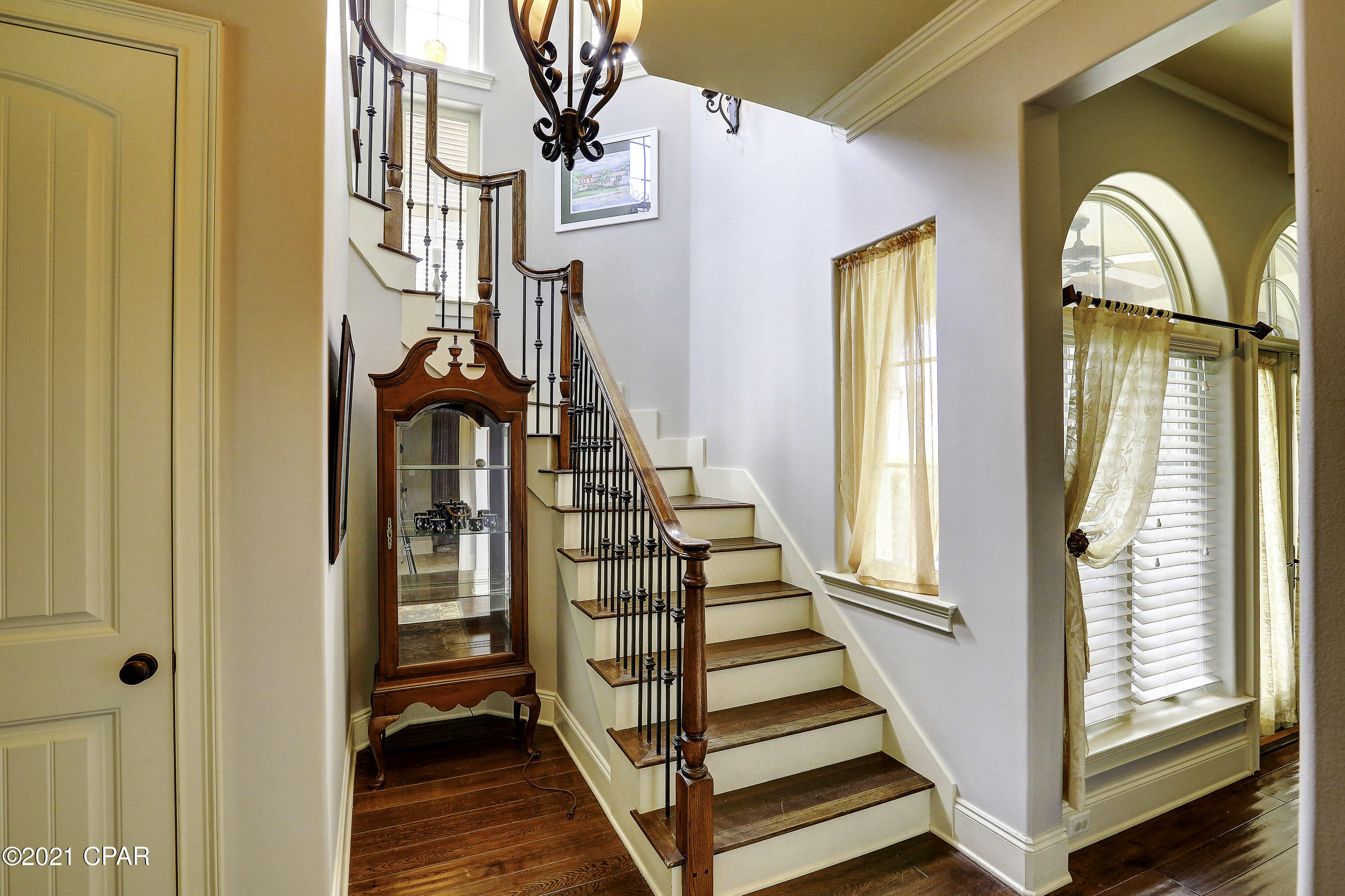 Magnolia Bay Club - Residential