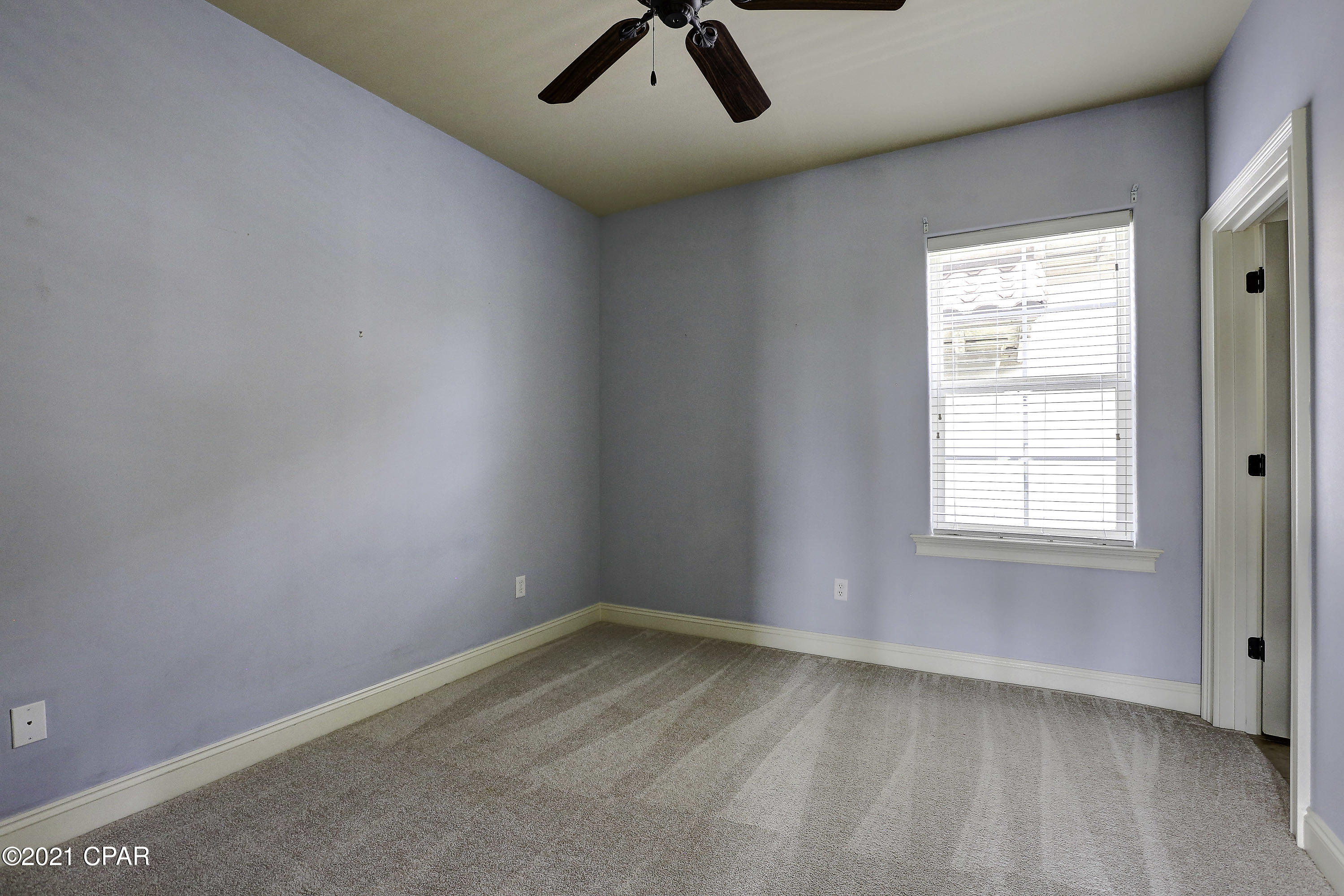 Magnolia Bay Club - Residential