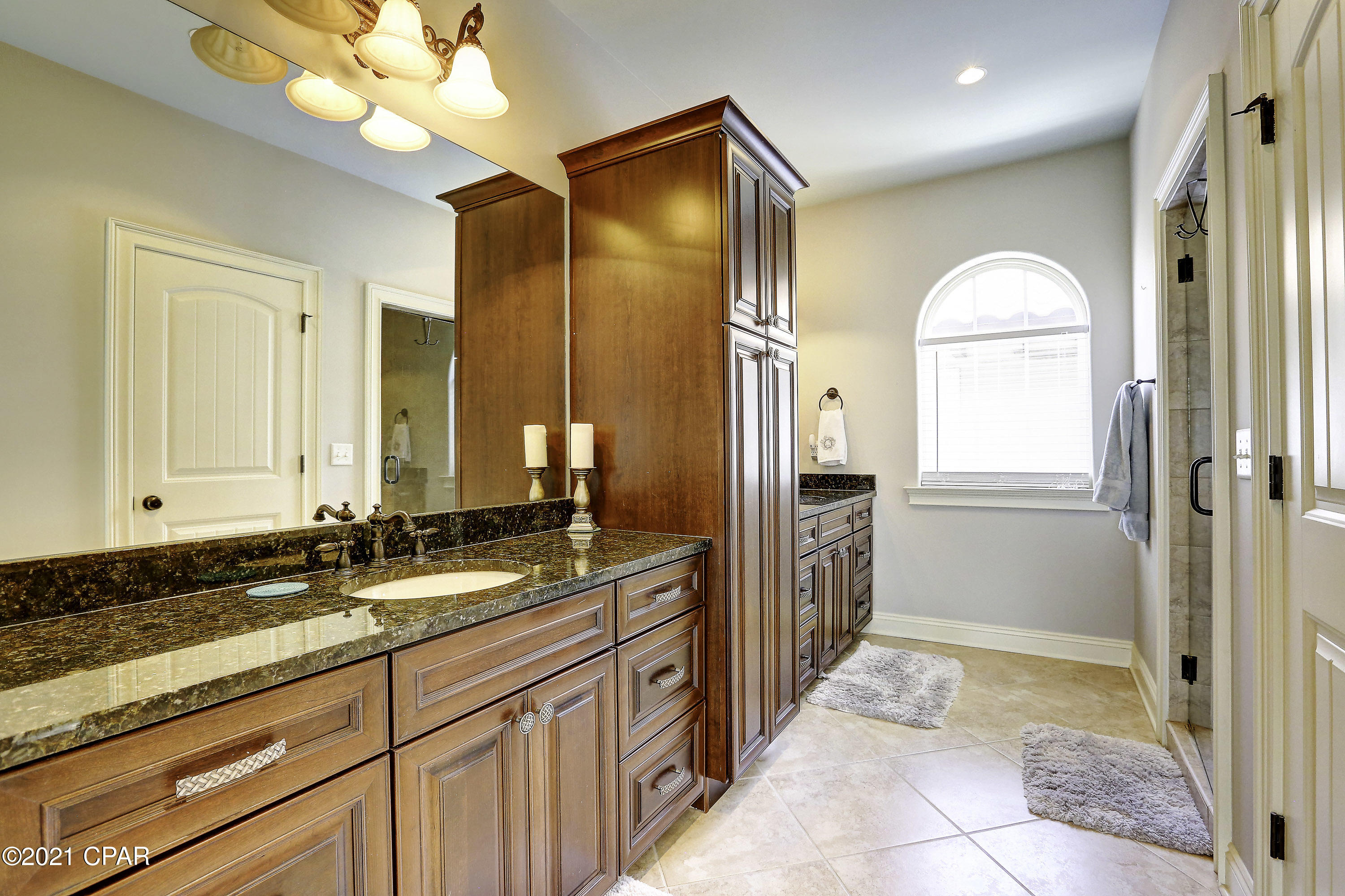 Magnolia Bay Club - Residential