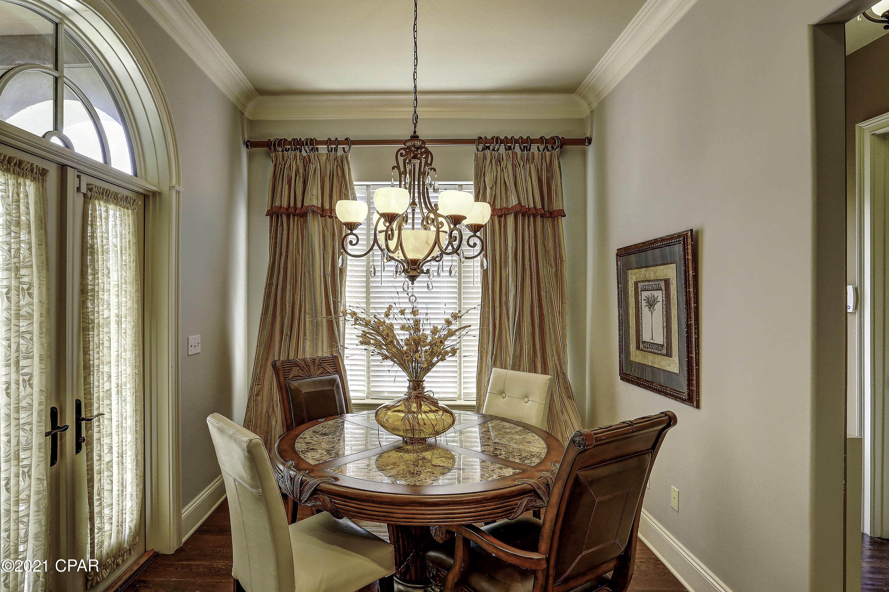 Magnolia Bay Club - Residential