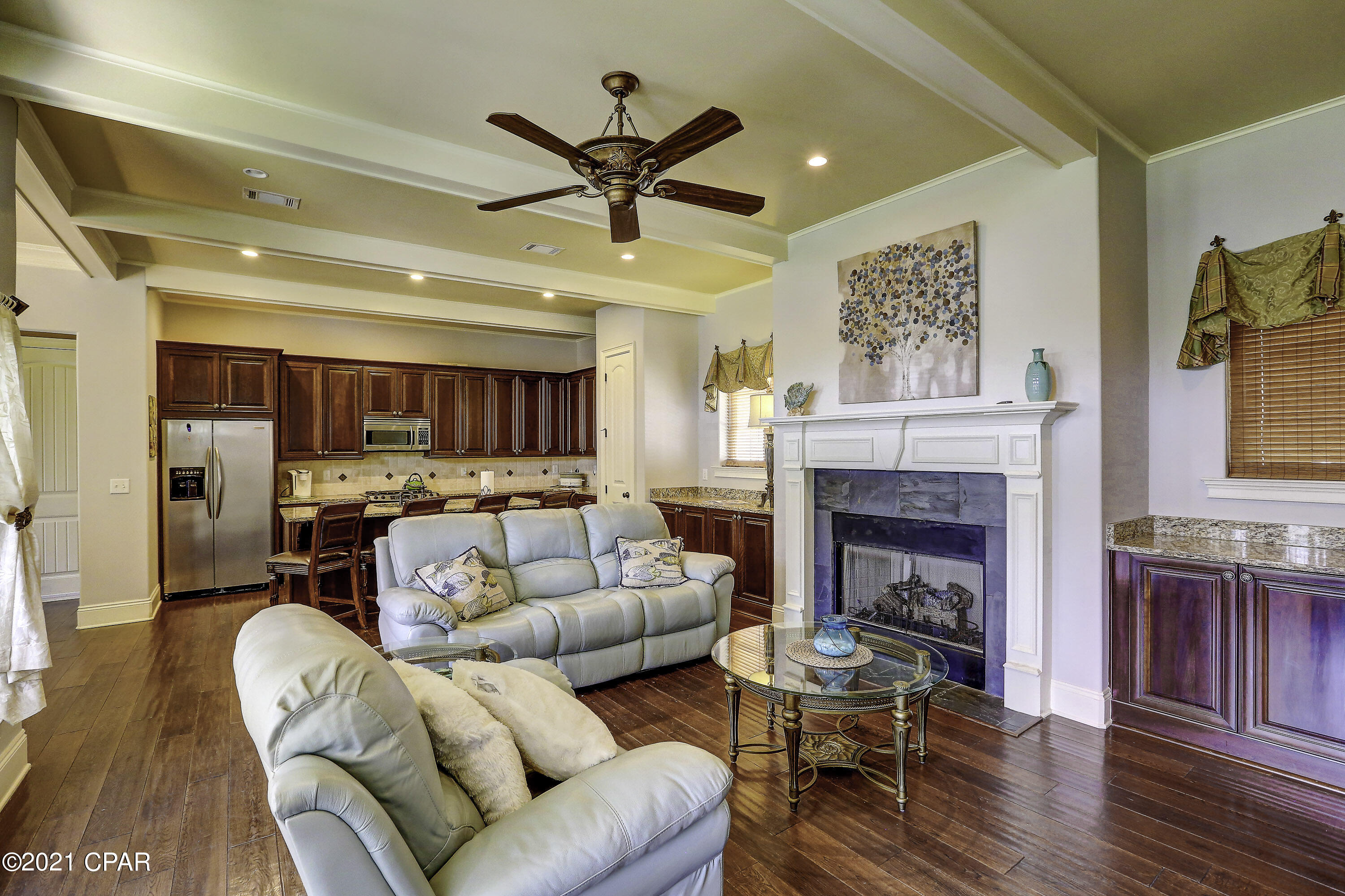 Magnolia Bay Club - Residential