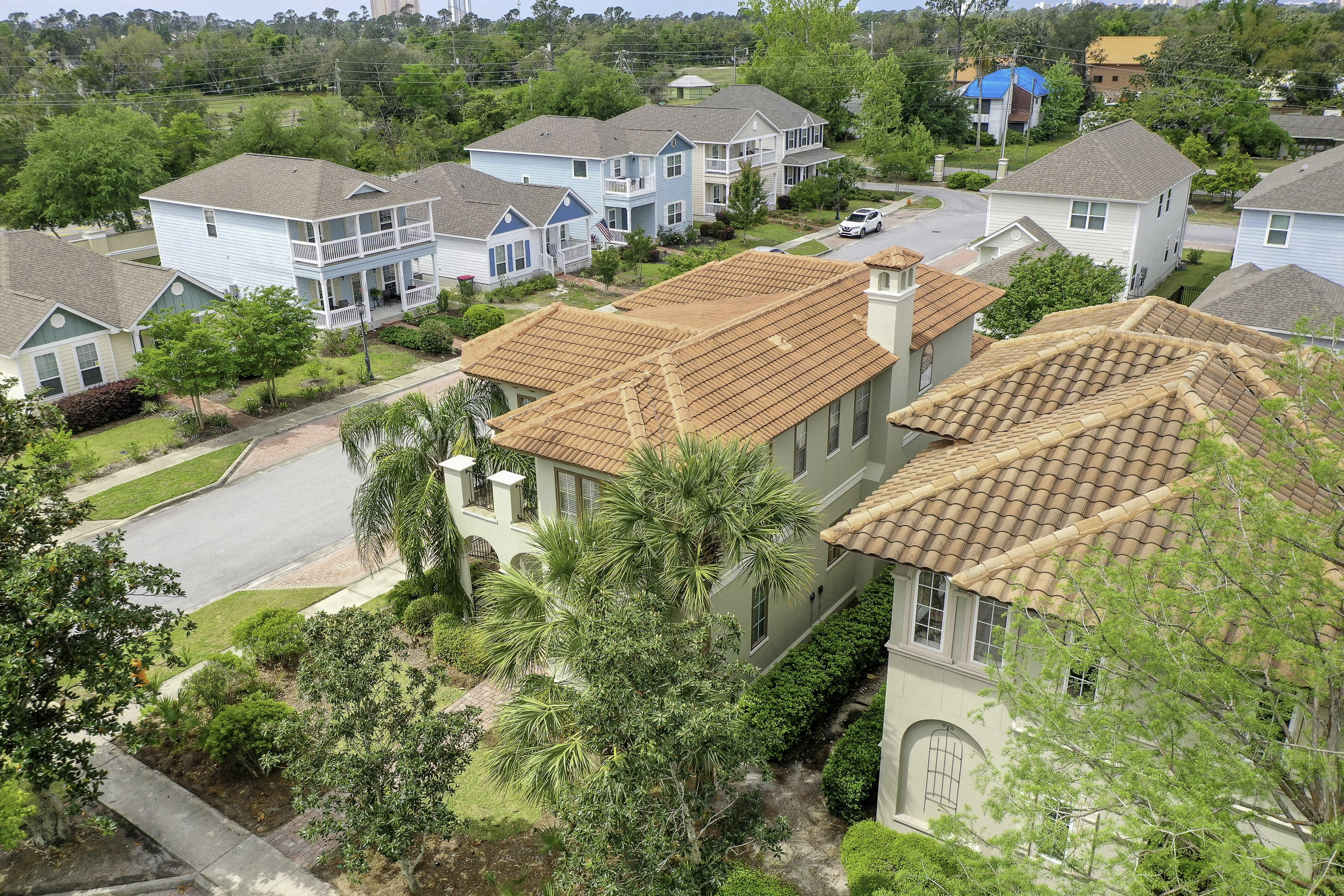 Magnolia Bay Club - Residential