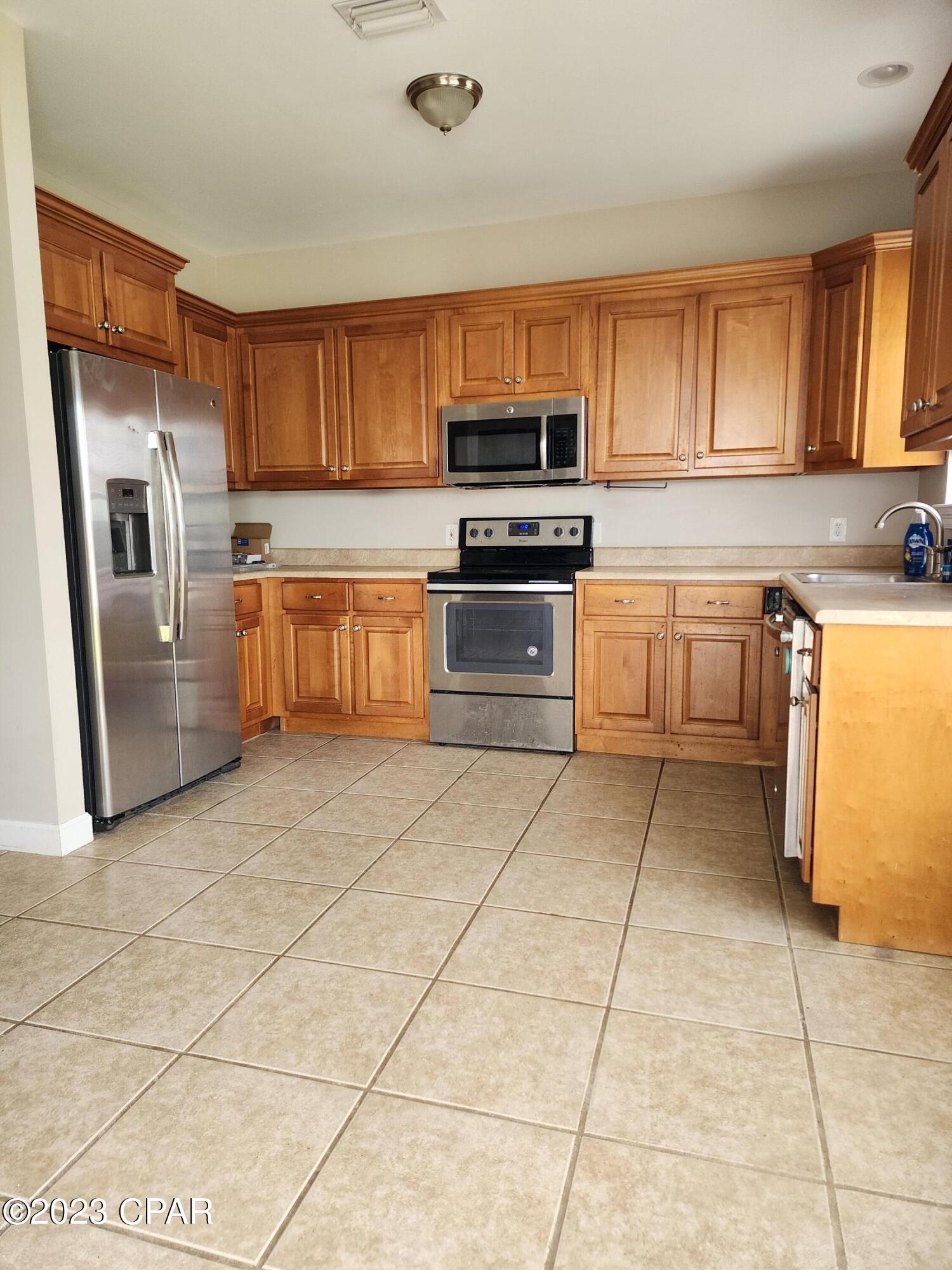 [No Recorded Subdiv] - Residential Lease