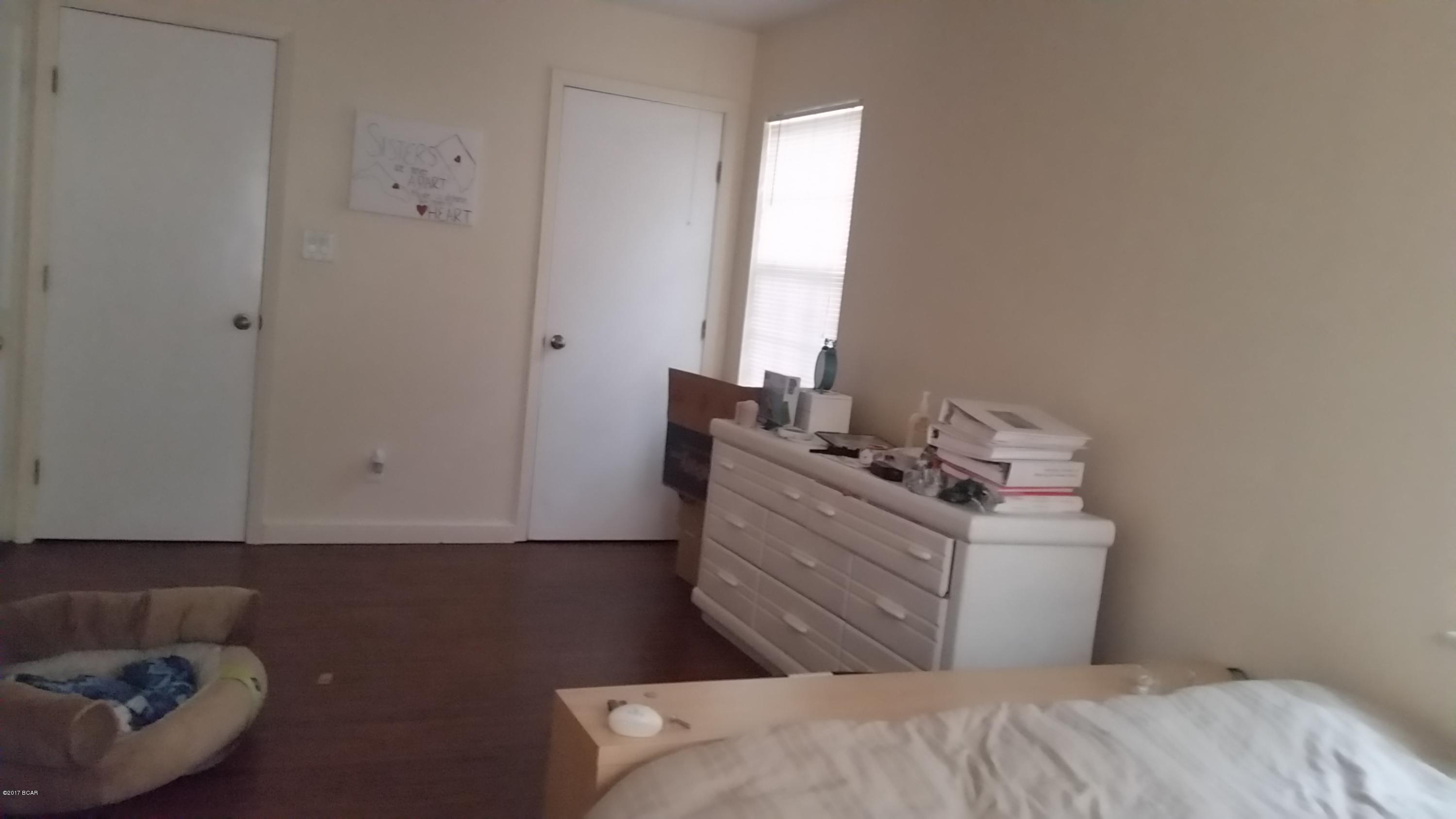 Keiths Bay Harbor Add - Residential