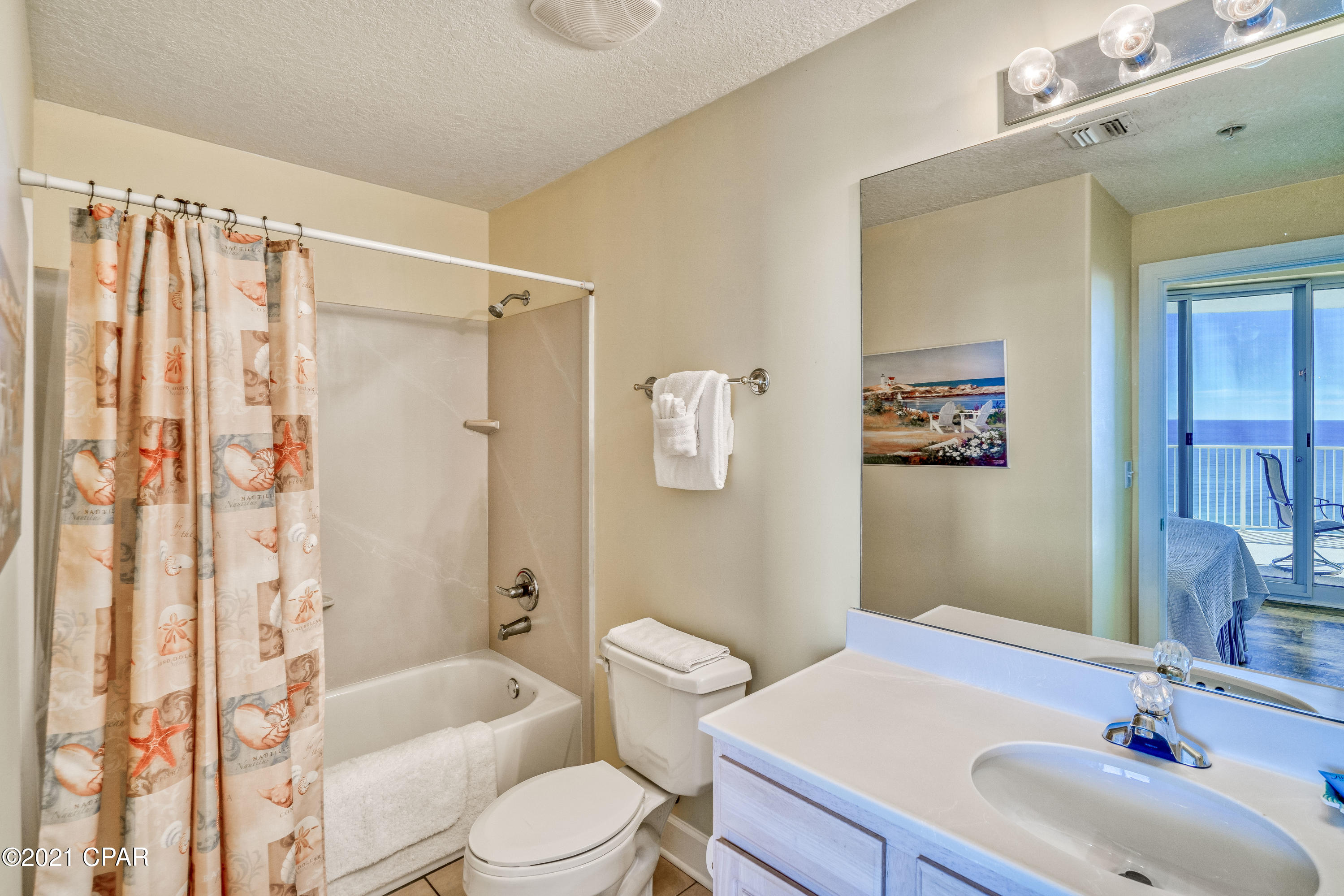 Emerald Isle - Residential