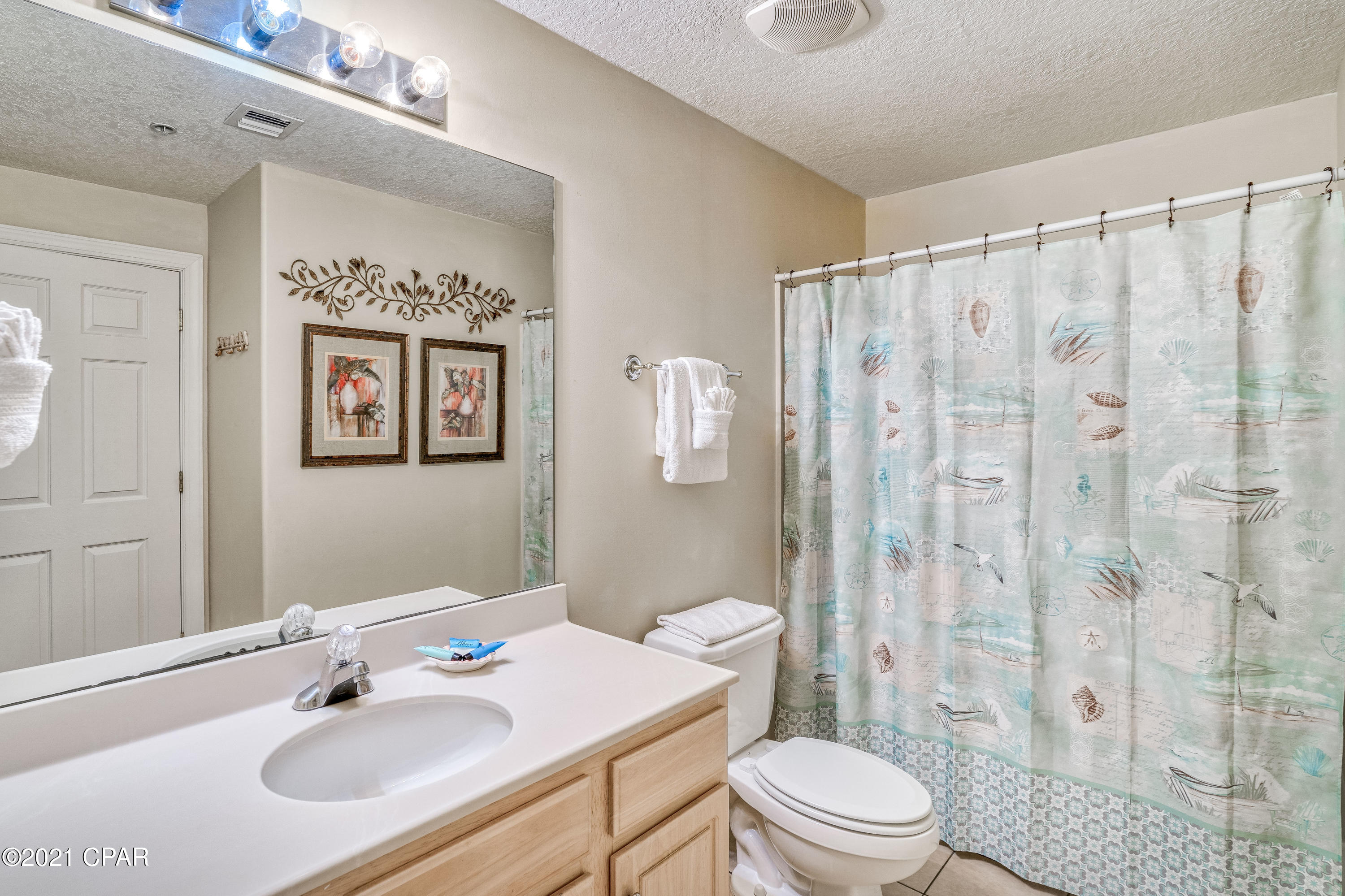 Emerald Isle - Residential