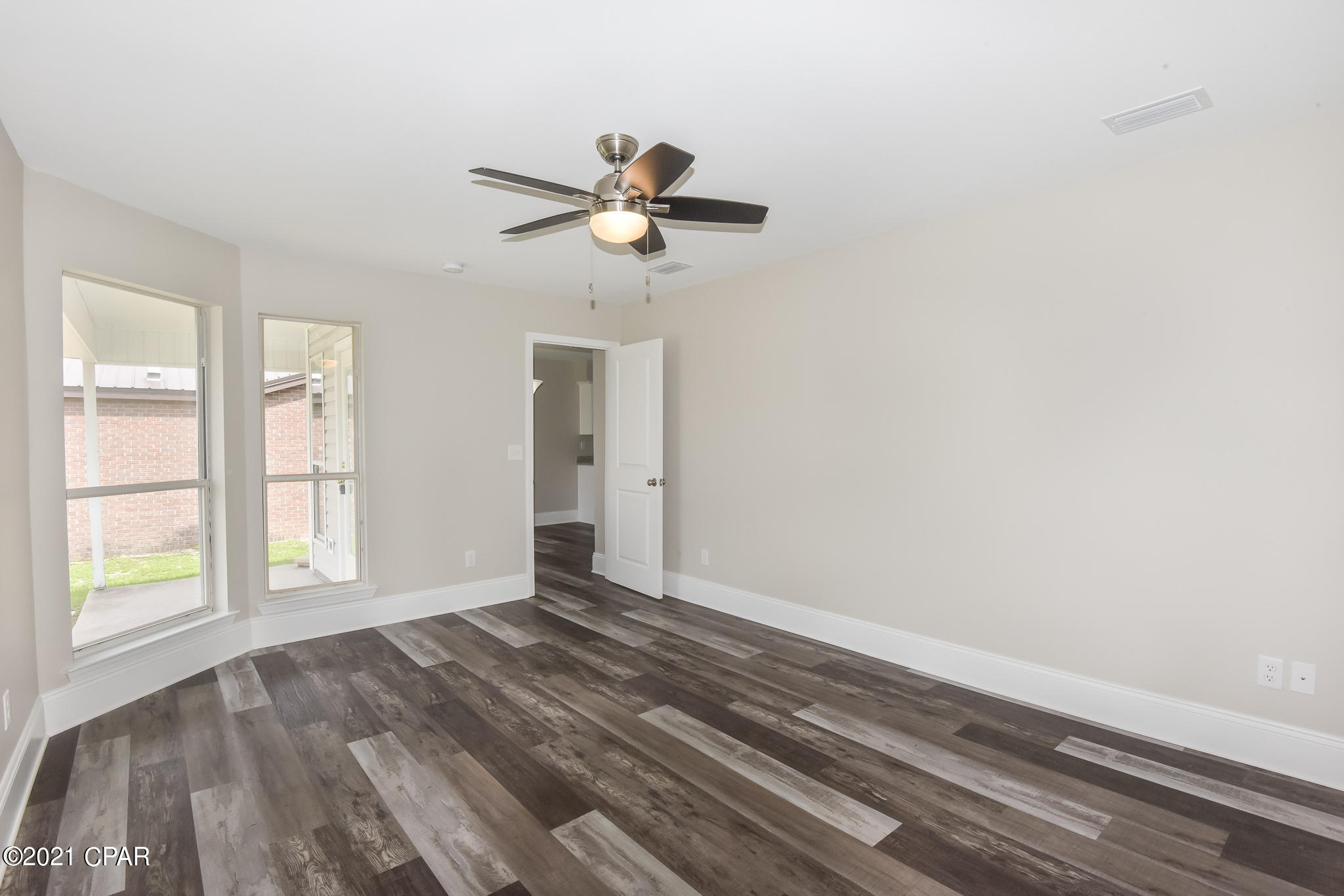 Shadow Bay Unt 3 & 4 - Residential