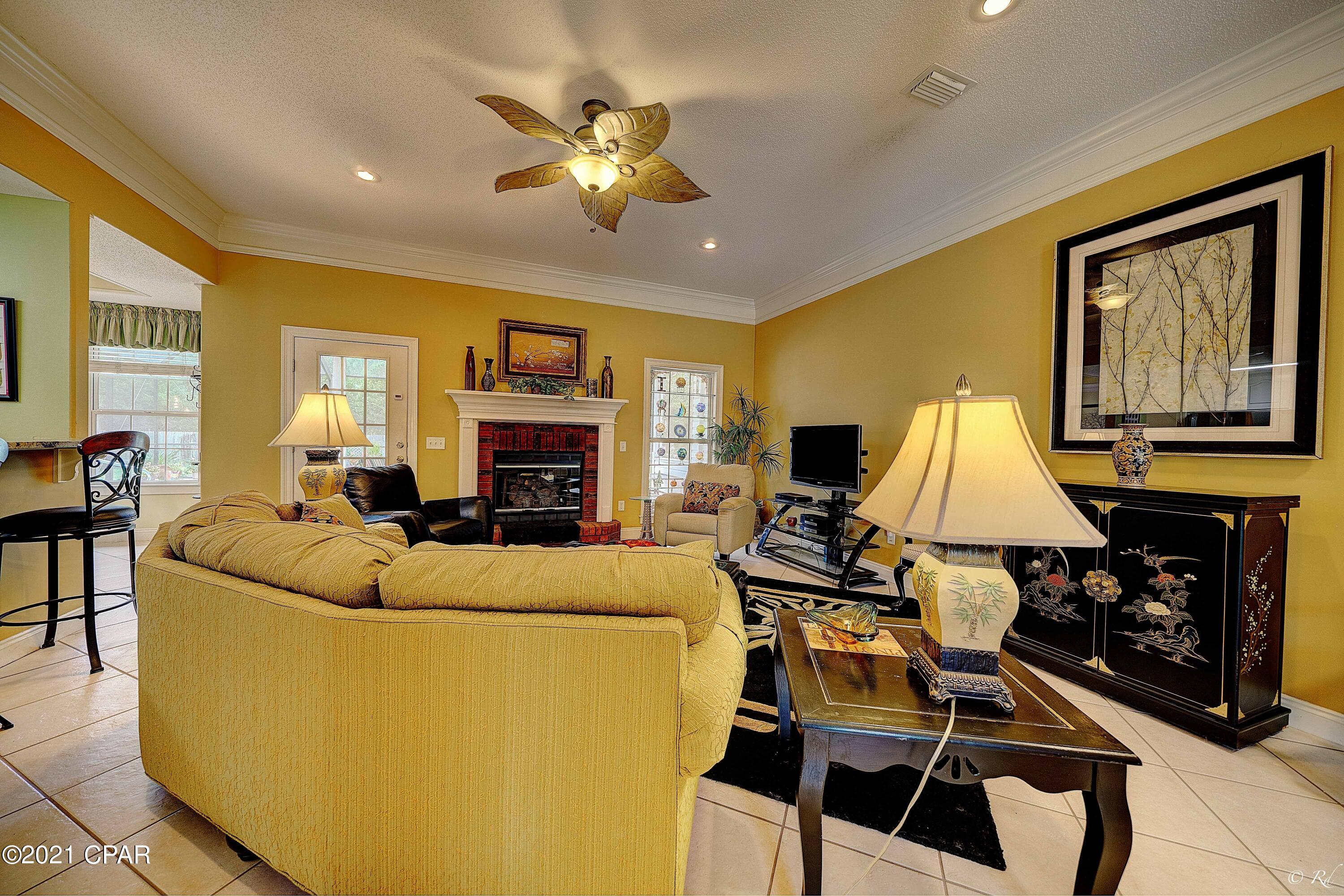 Colony Club Hrbr Ph 2 - Residential