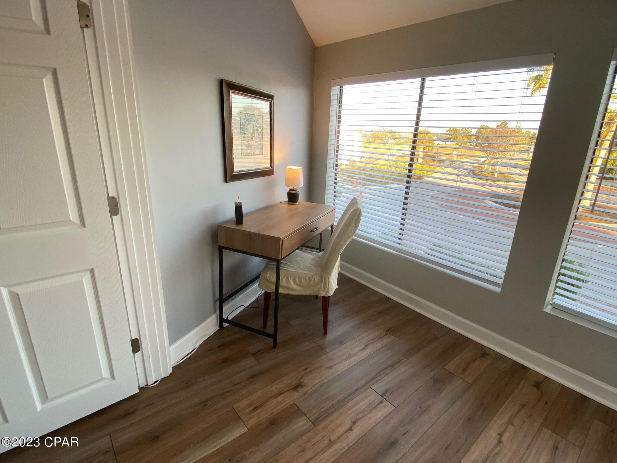 Bay Point Harbour Villas - Residential