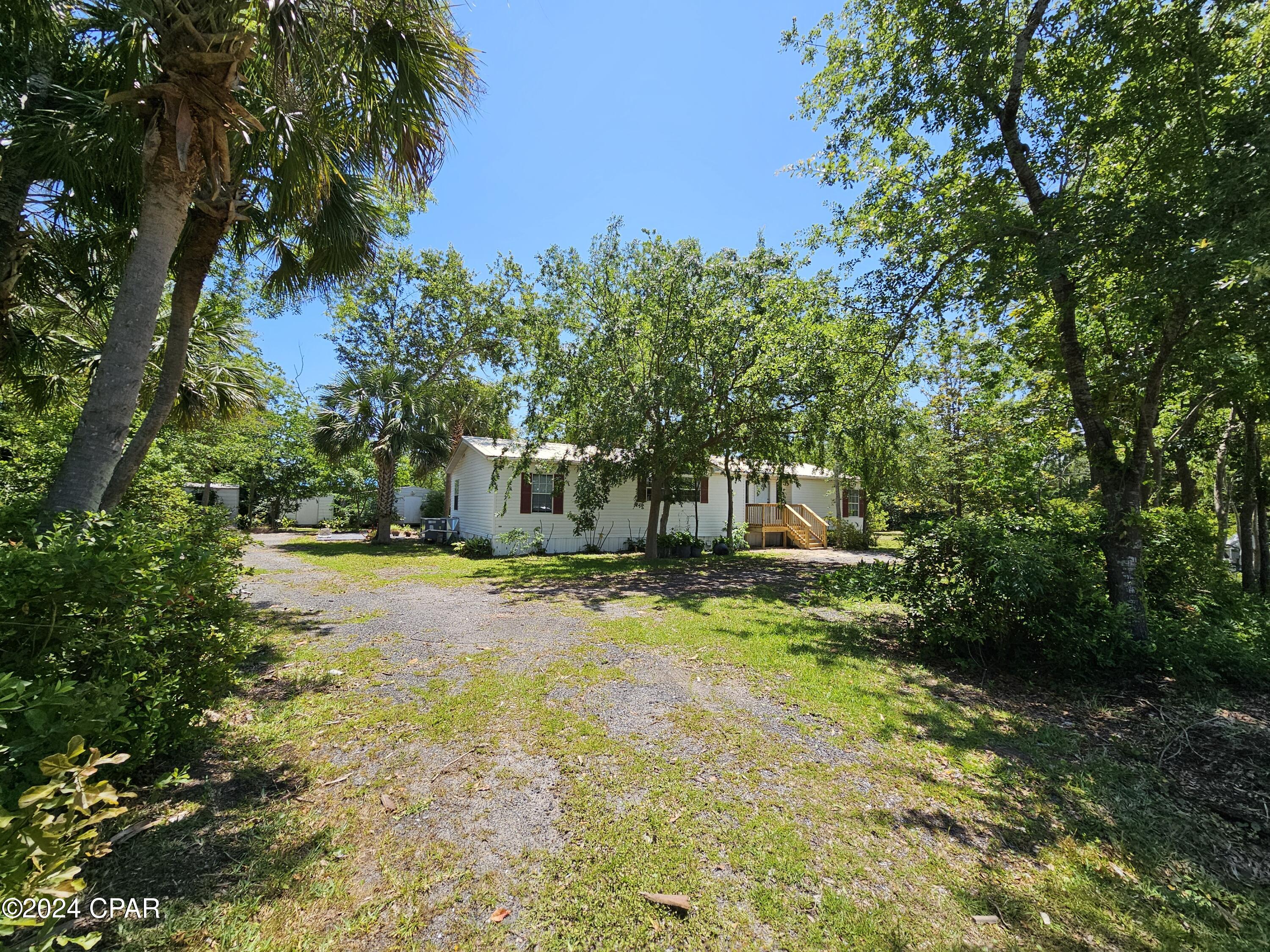 [No Recorded Subdiv] - Residential