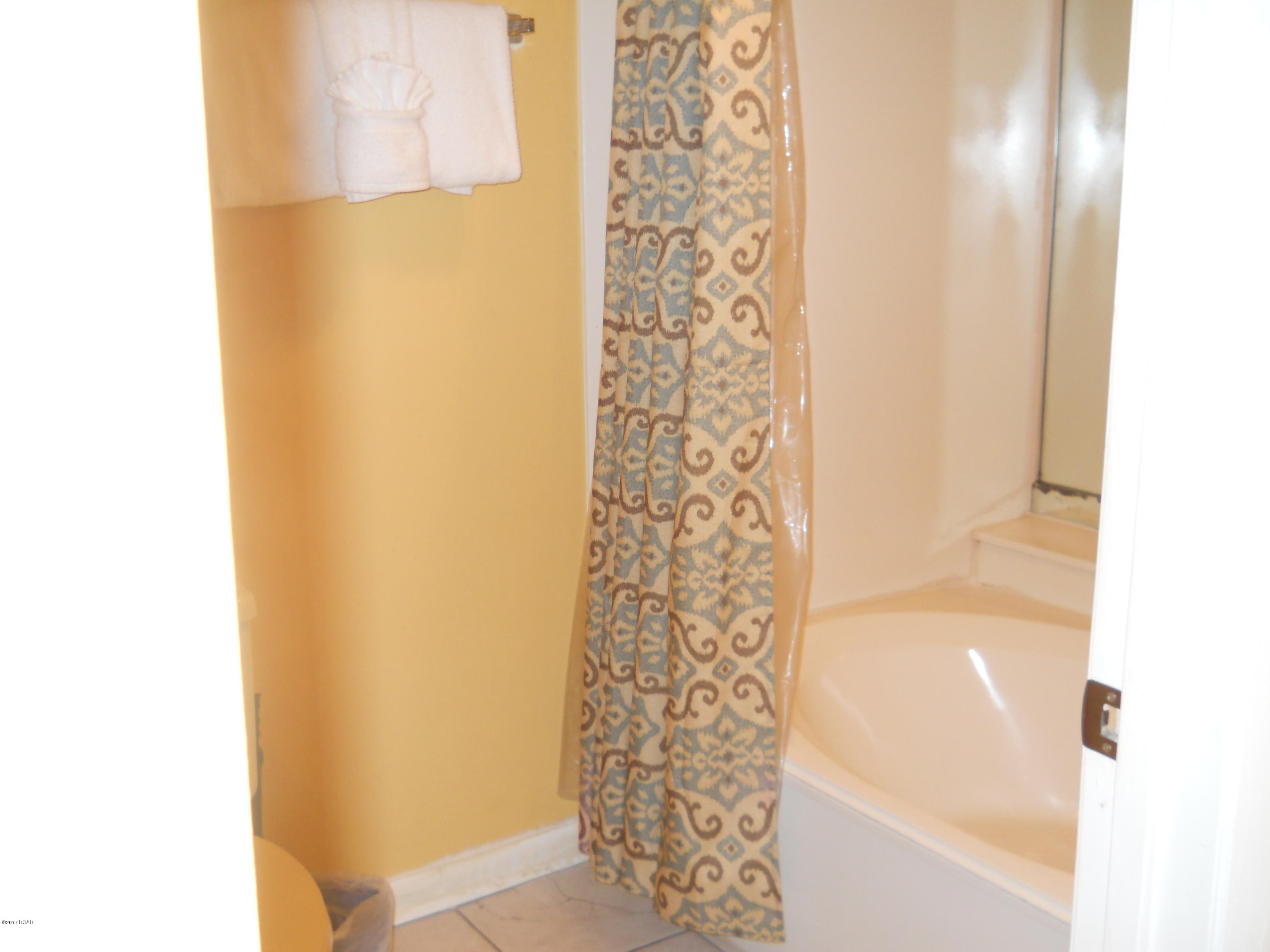 Leeward/Windward Condo - Residential