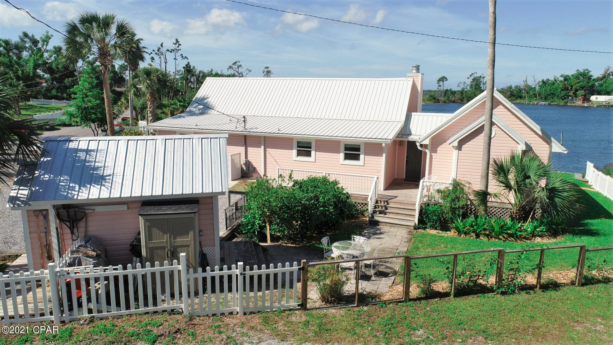 [No Recorded Subdiv] - Residential