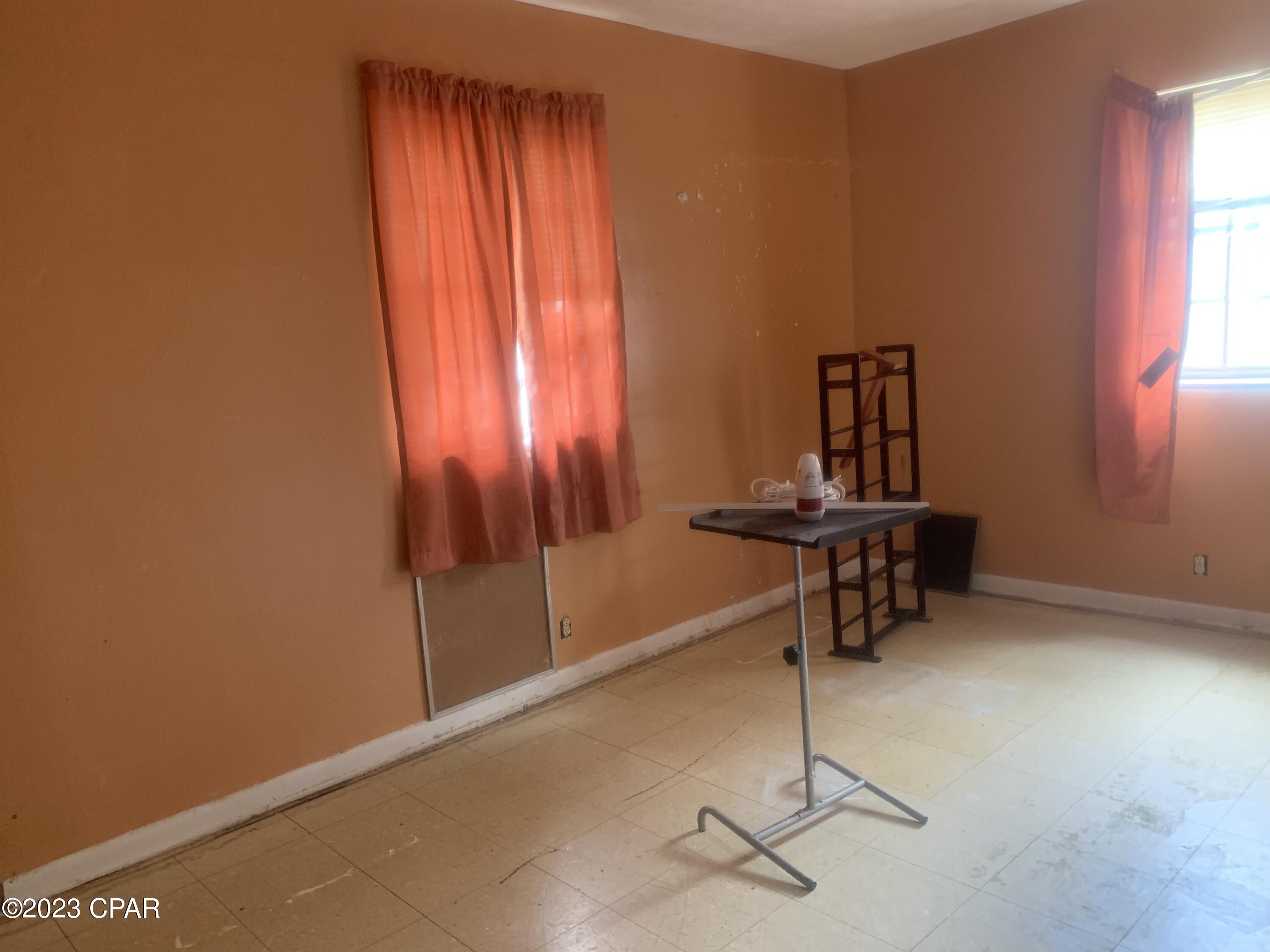 Lannie Rowe Lake Estates U-7 - Residential