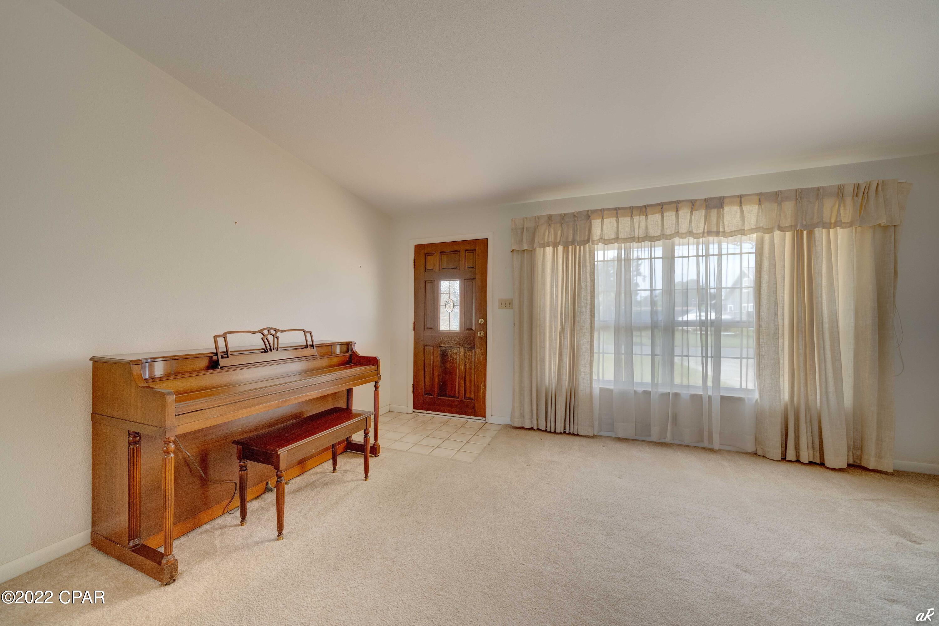 Woodlawn Unit 1 - Residential