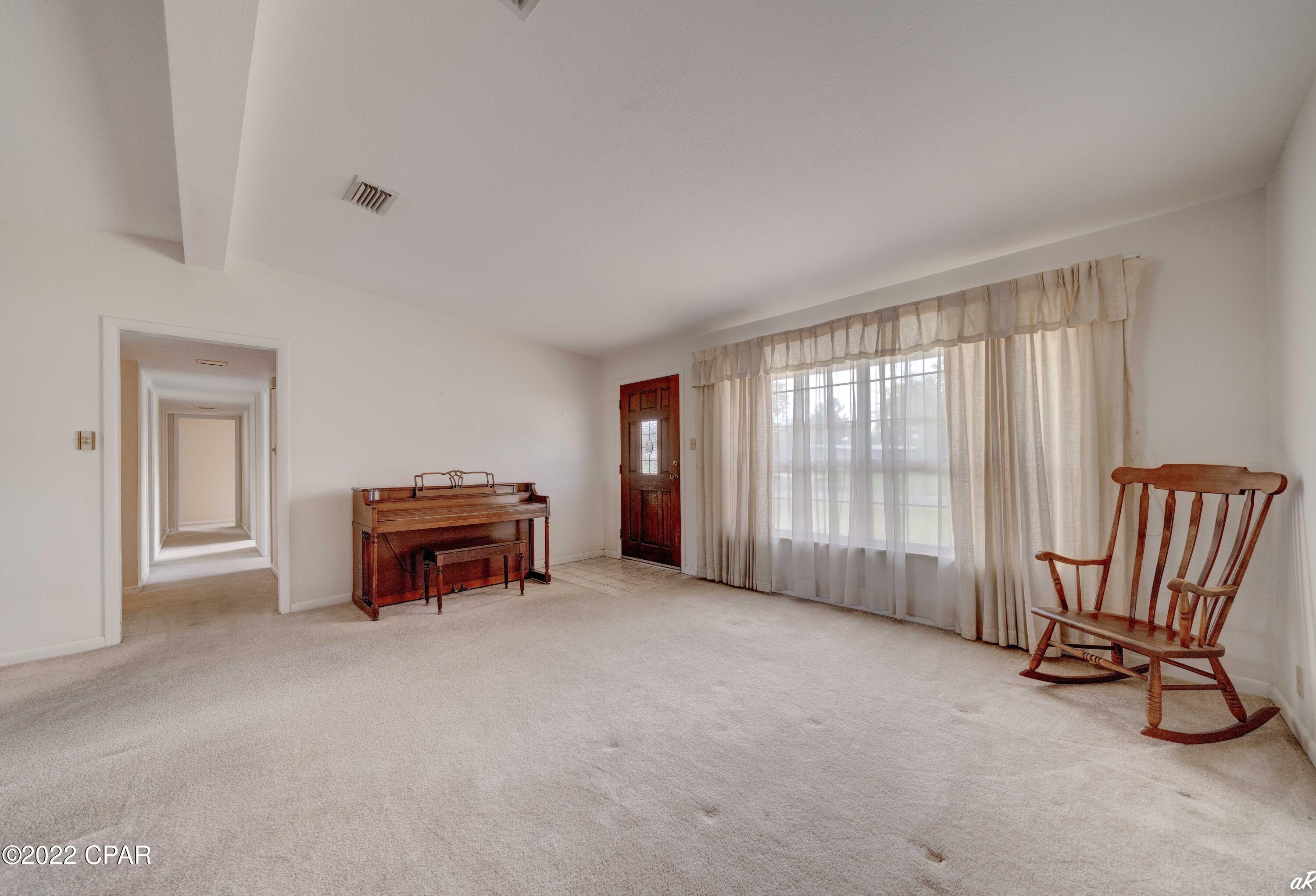 Woodlawn Unit 1 - Residential