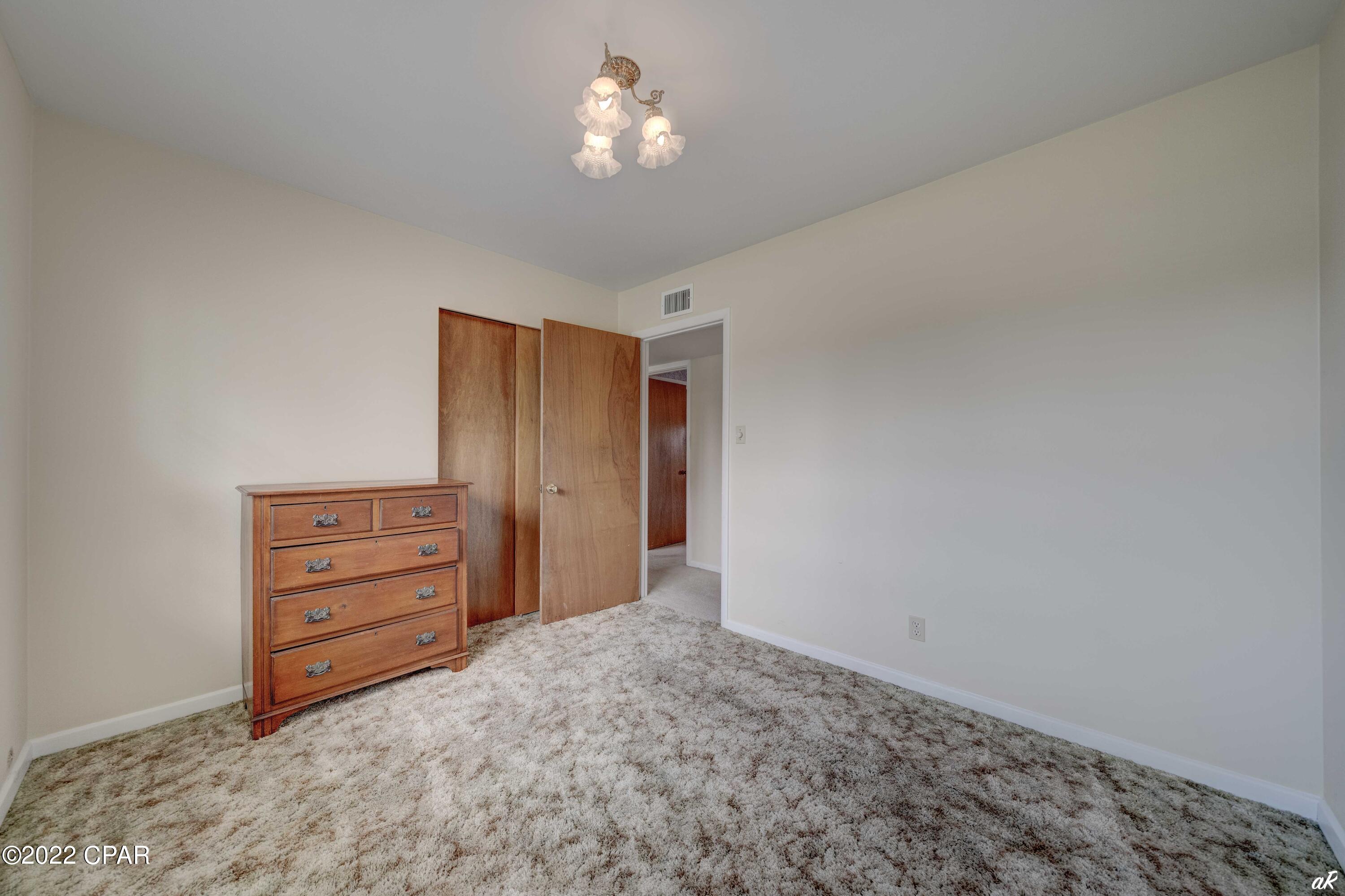 Woodlawn Unit 1 - Residential