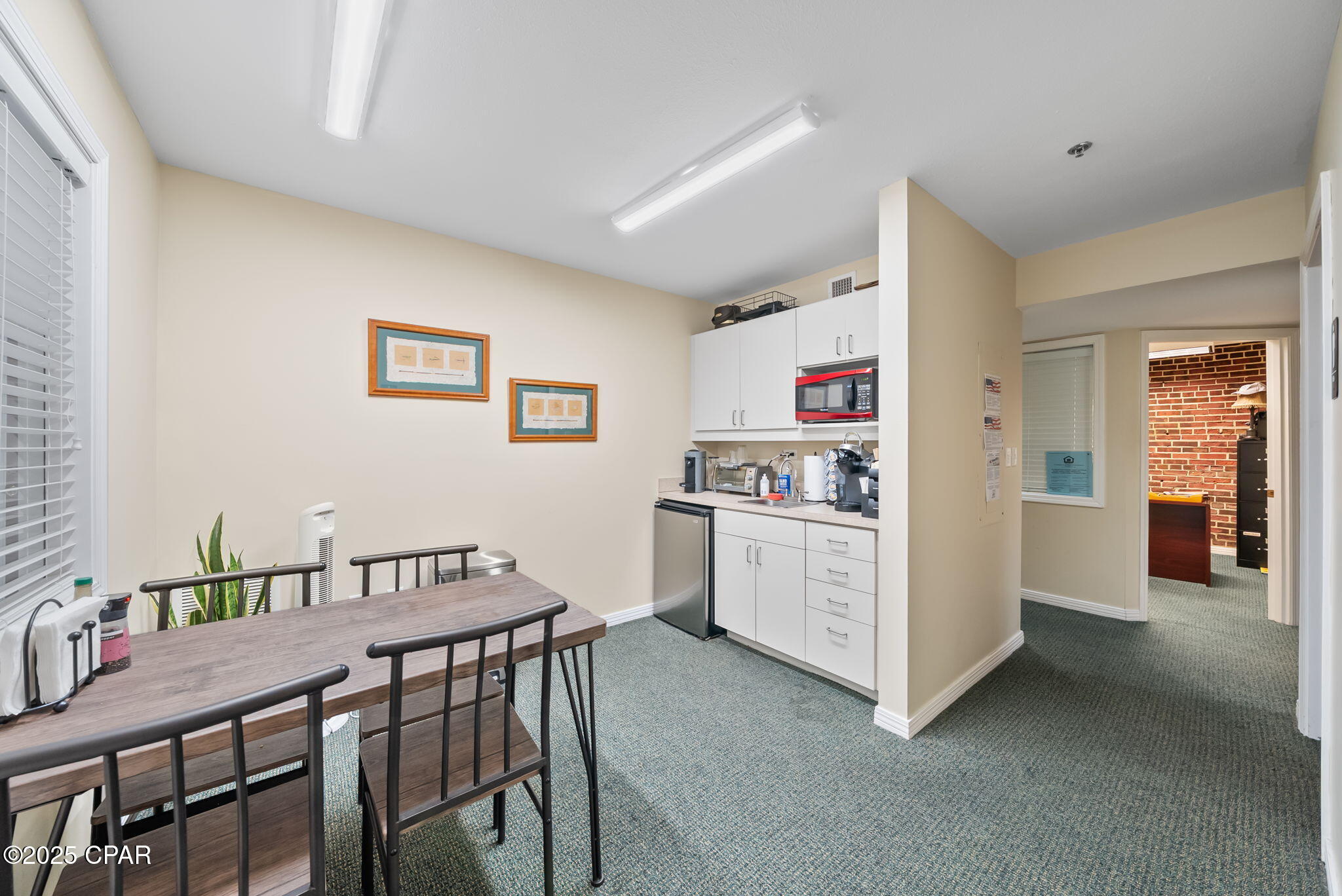 No Named Subdivision - Commercial Lease