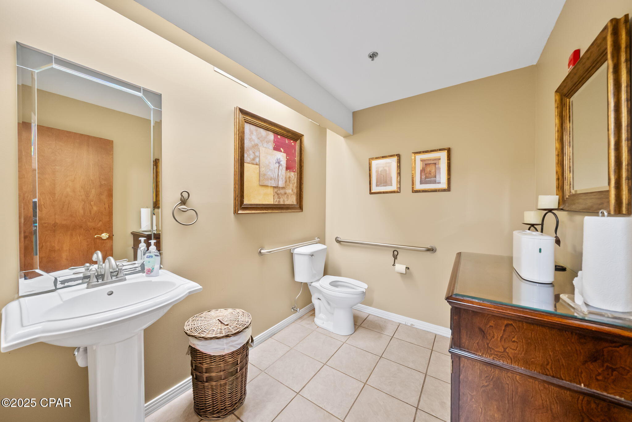 No Named Subdivision - Commercial Lease