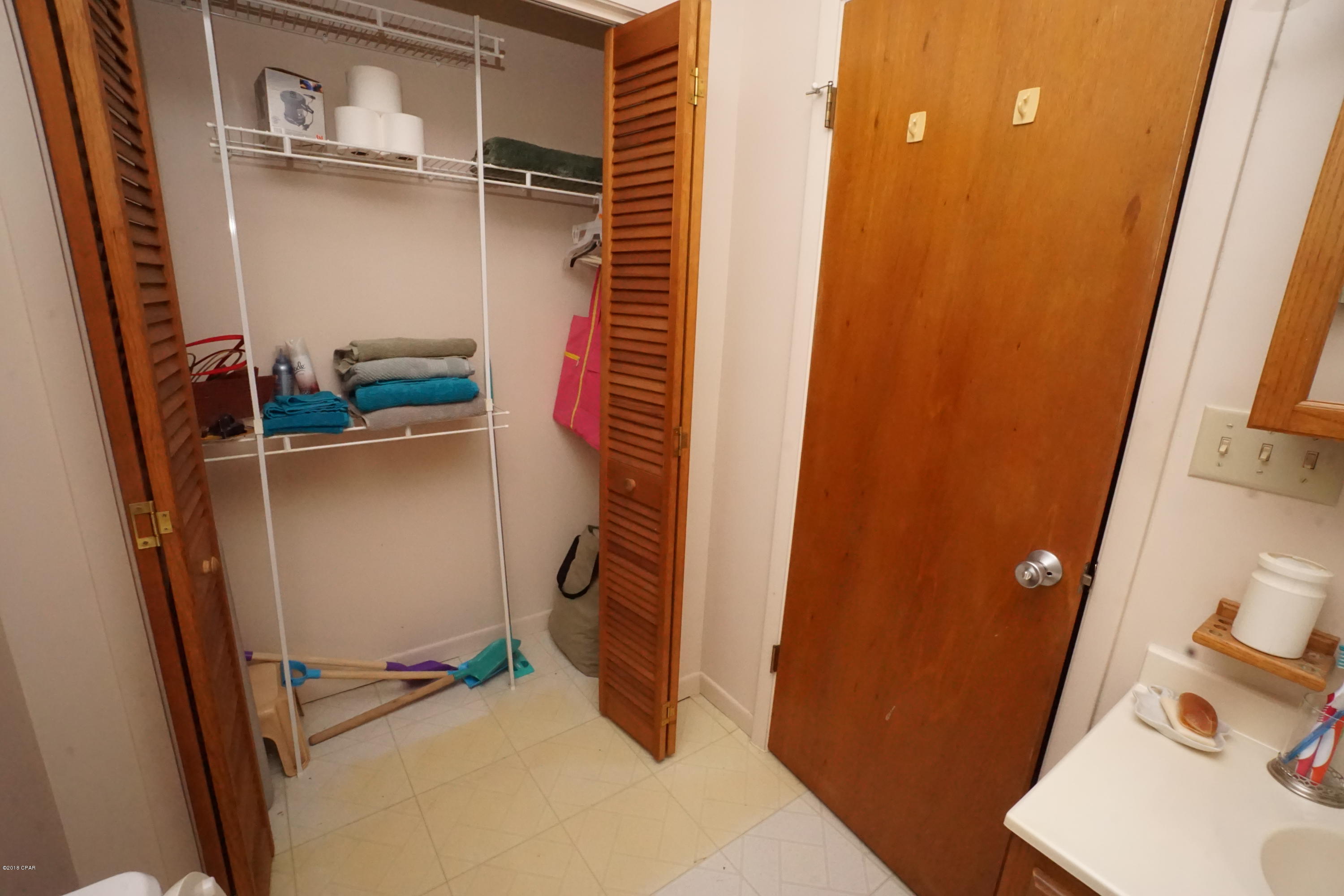 Venture Out Travel Trail - Residential