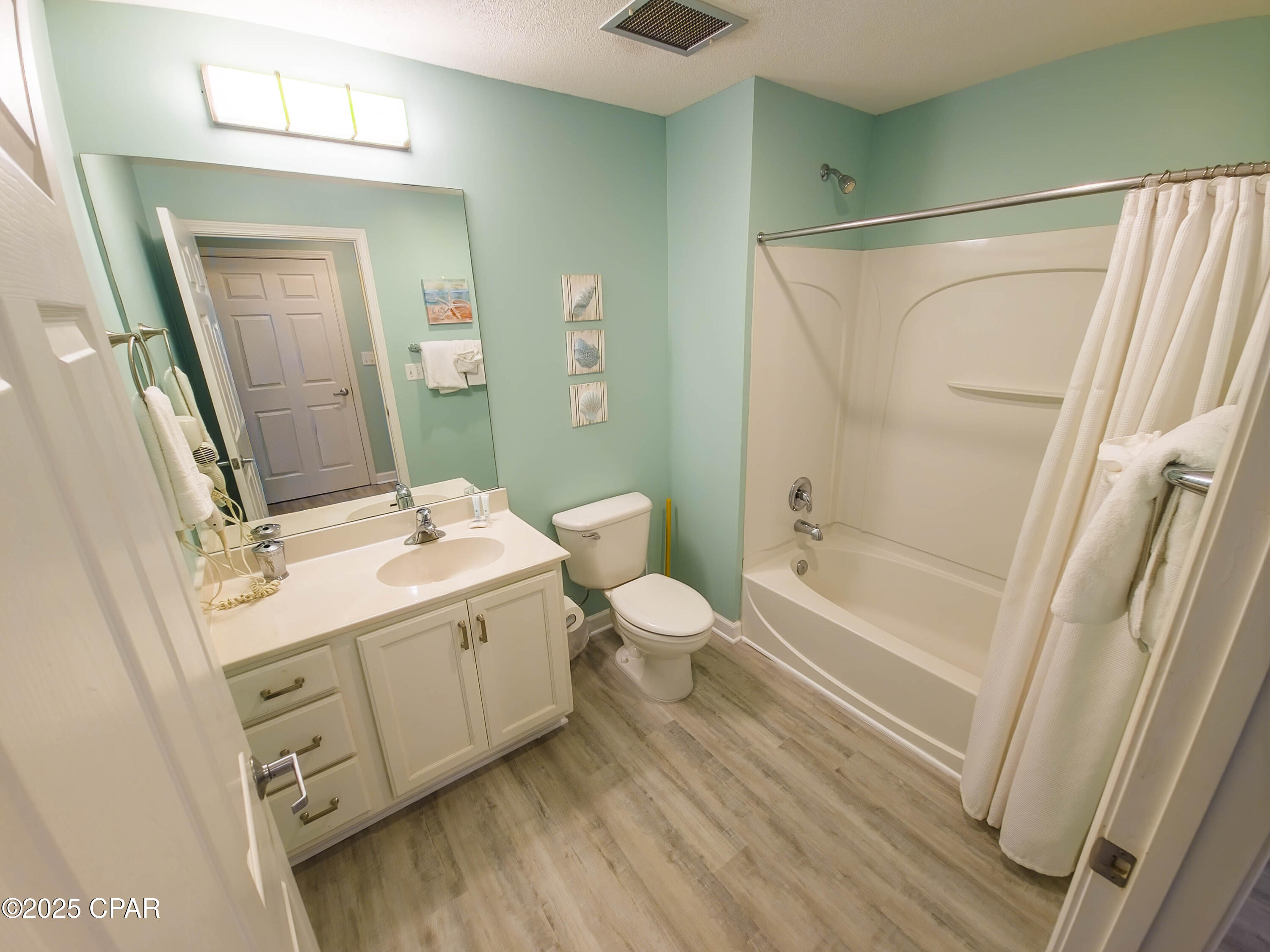 Sterling Reef - Residential