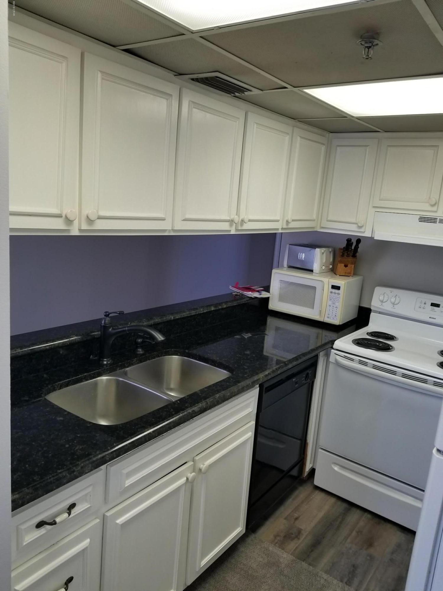 Sunbird Condo - Residential