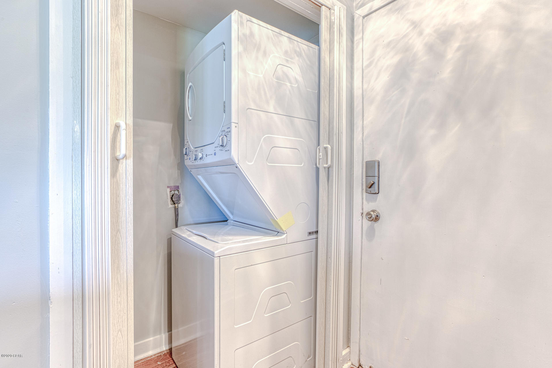 Bay Point Harbour Villas - Residential