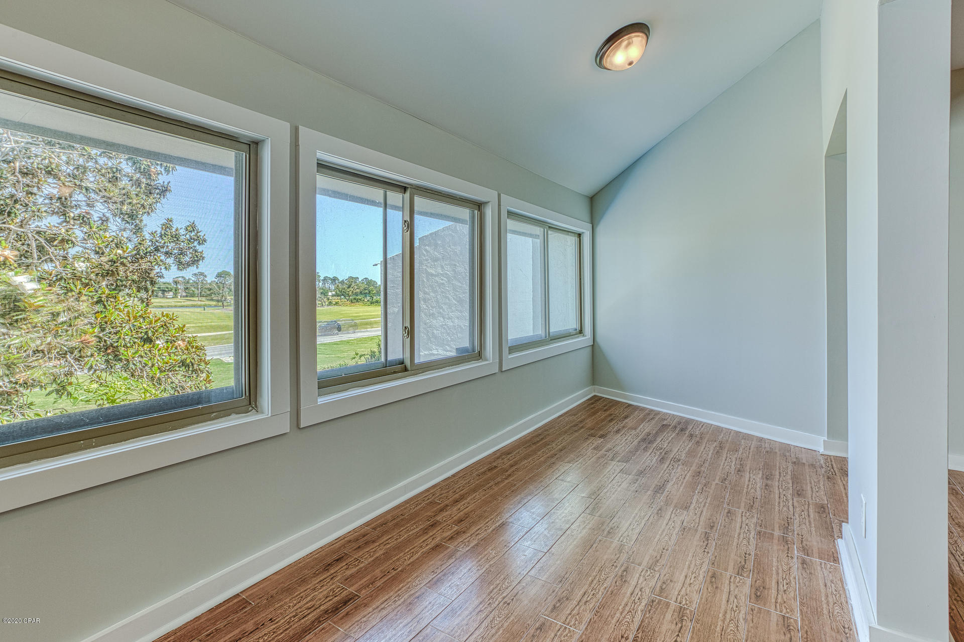 Bay Point Harbour Villas - Residential