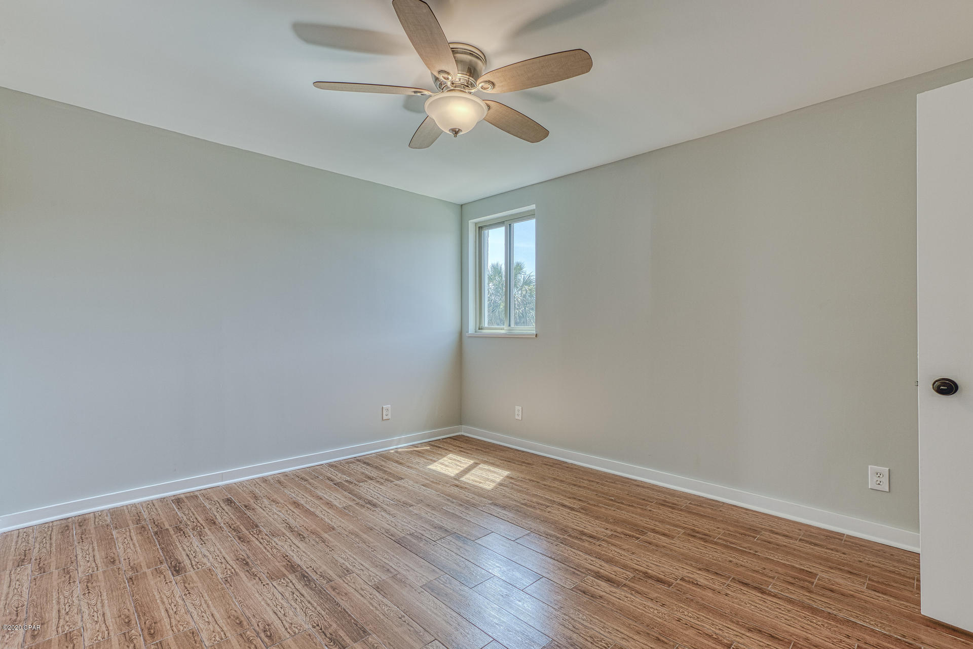 Bay Point Harbour Villas - Residential