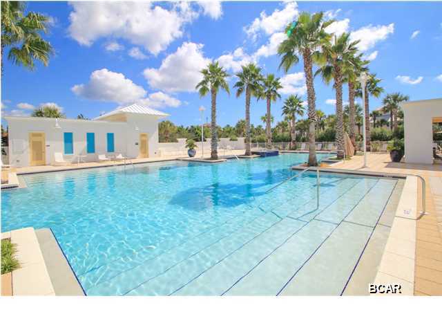 Carillon Beach Inn - Residential