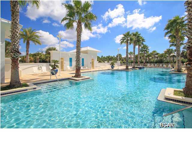 Carillon Beach Inn - Residential