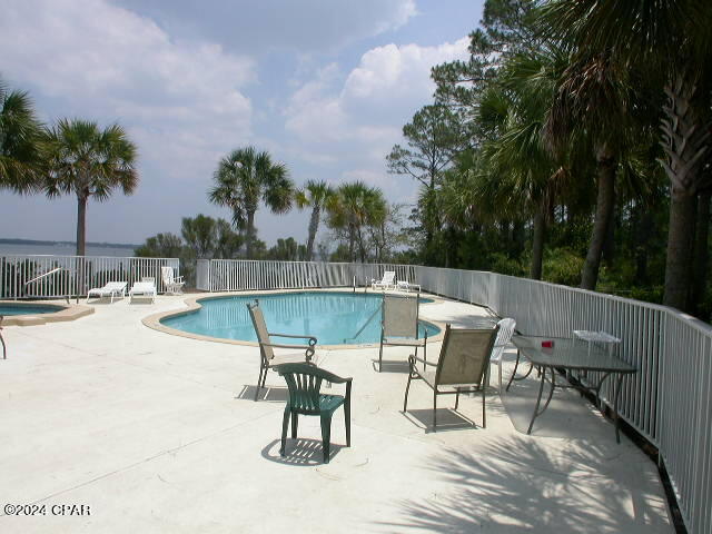 Pelican Bay - Residential