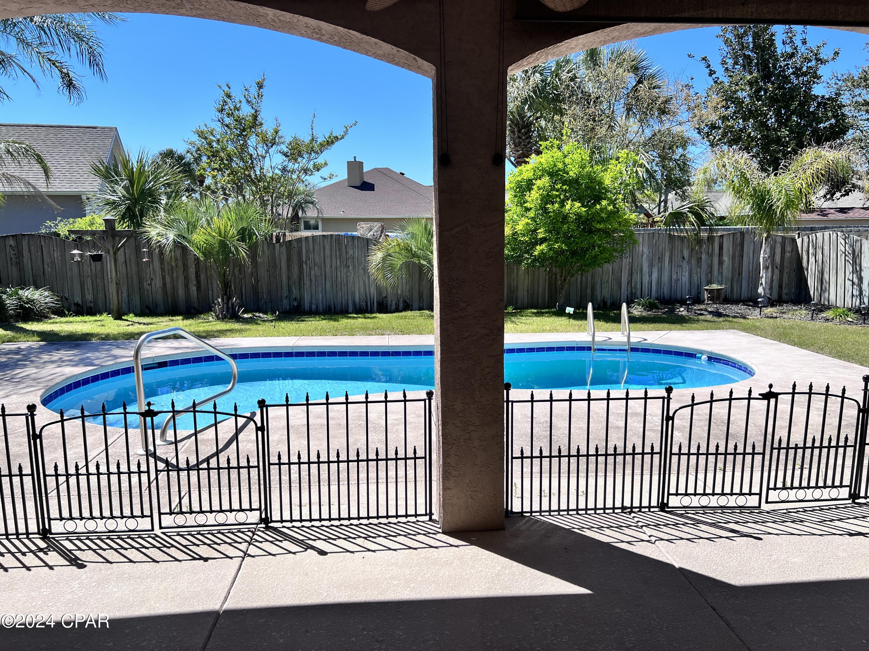 Pelican Bay - Residential