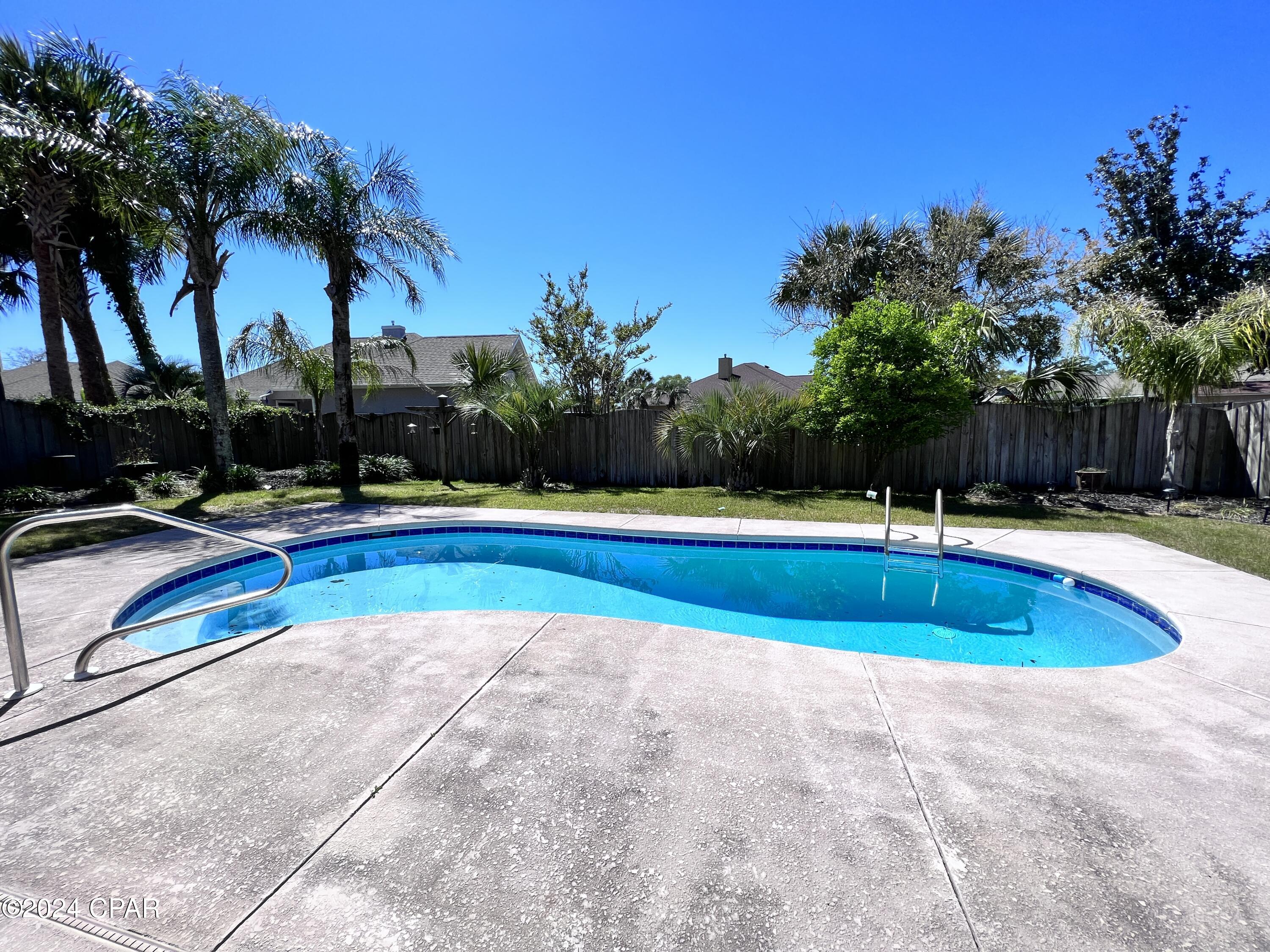 Pelican Bay - Residential