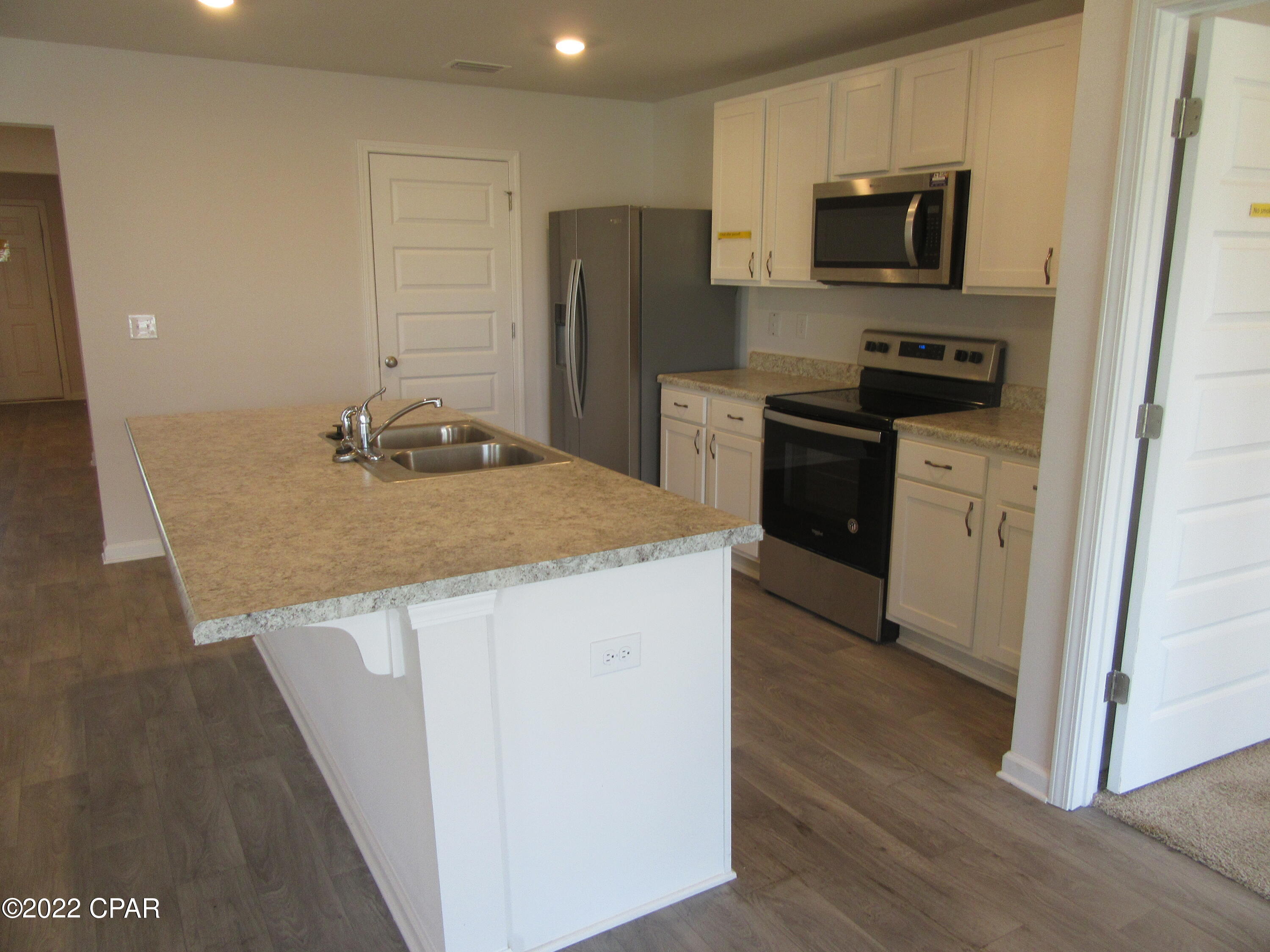 [No Recorded Subdiv] - Residential Lease