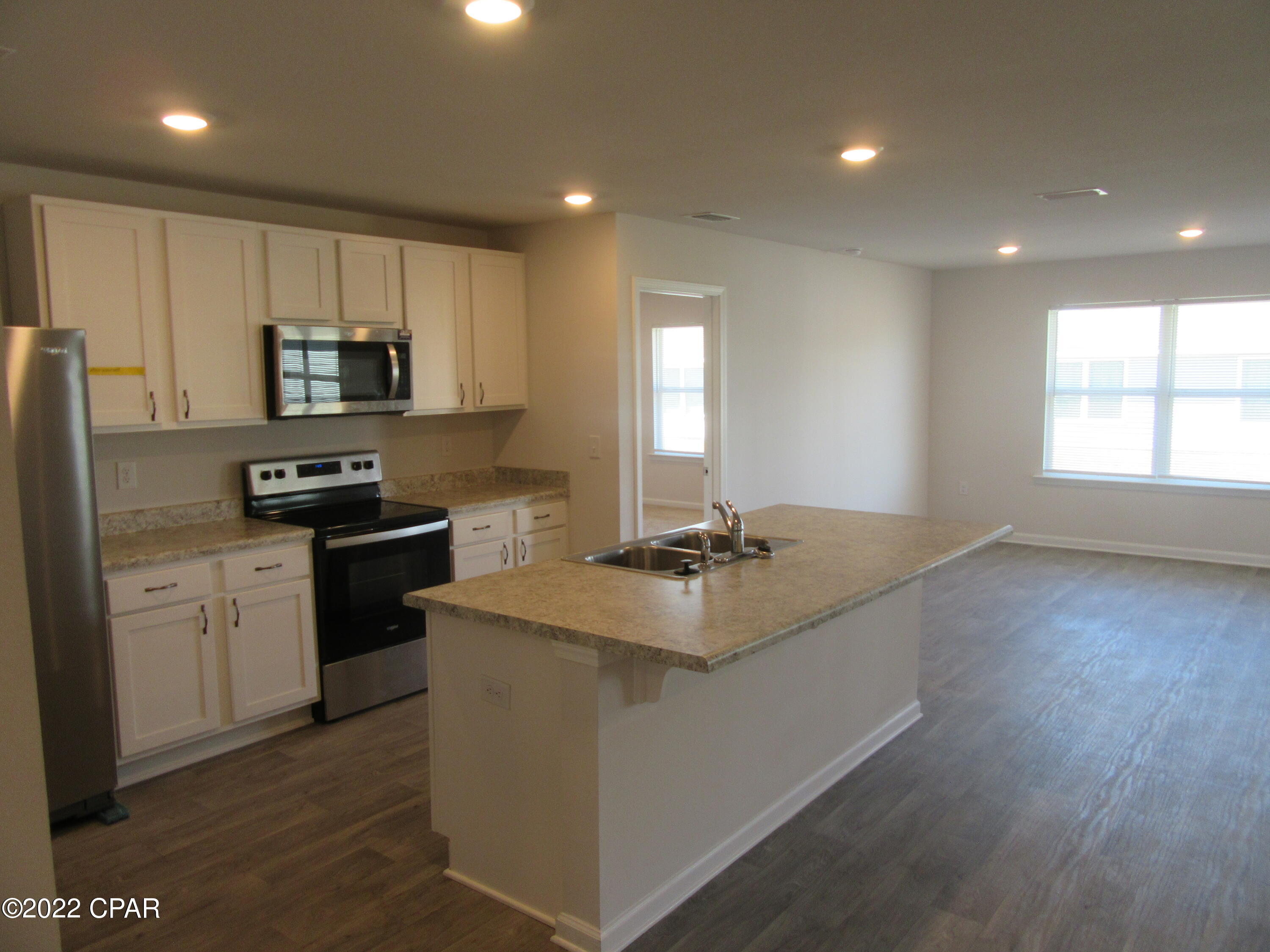 [No Recorded Subdiv] - Residential Lease