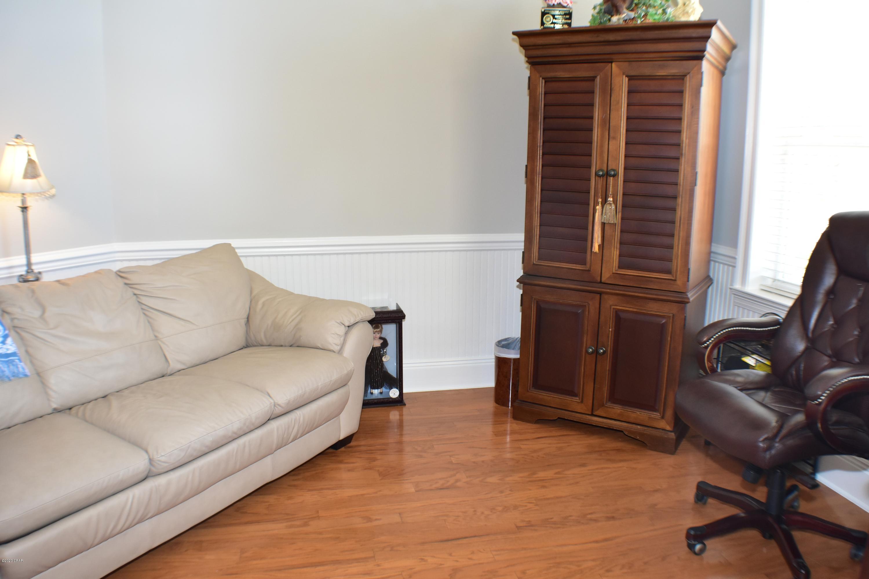 Pelican Bay - Residential