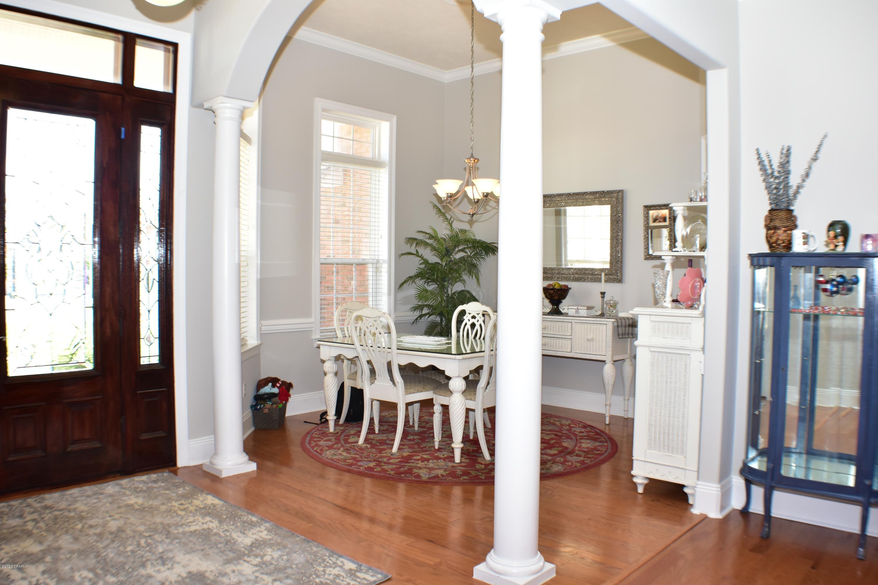 Pelican Bay - Residential