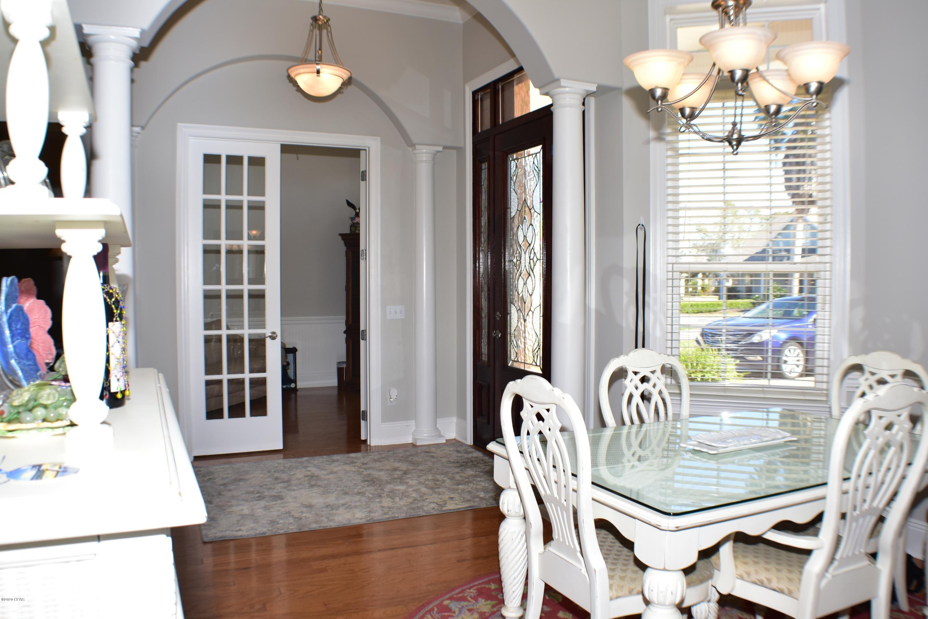 Pelican Bay - Residential