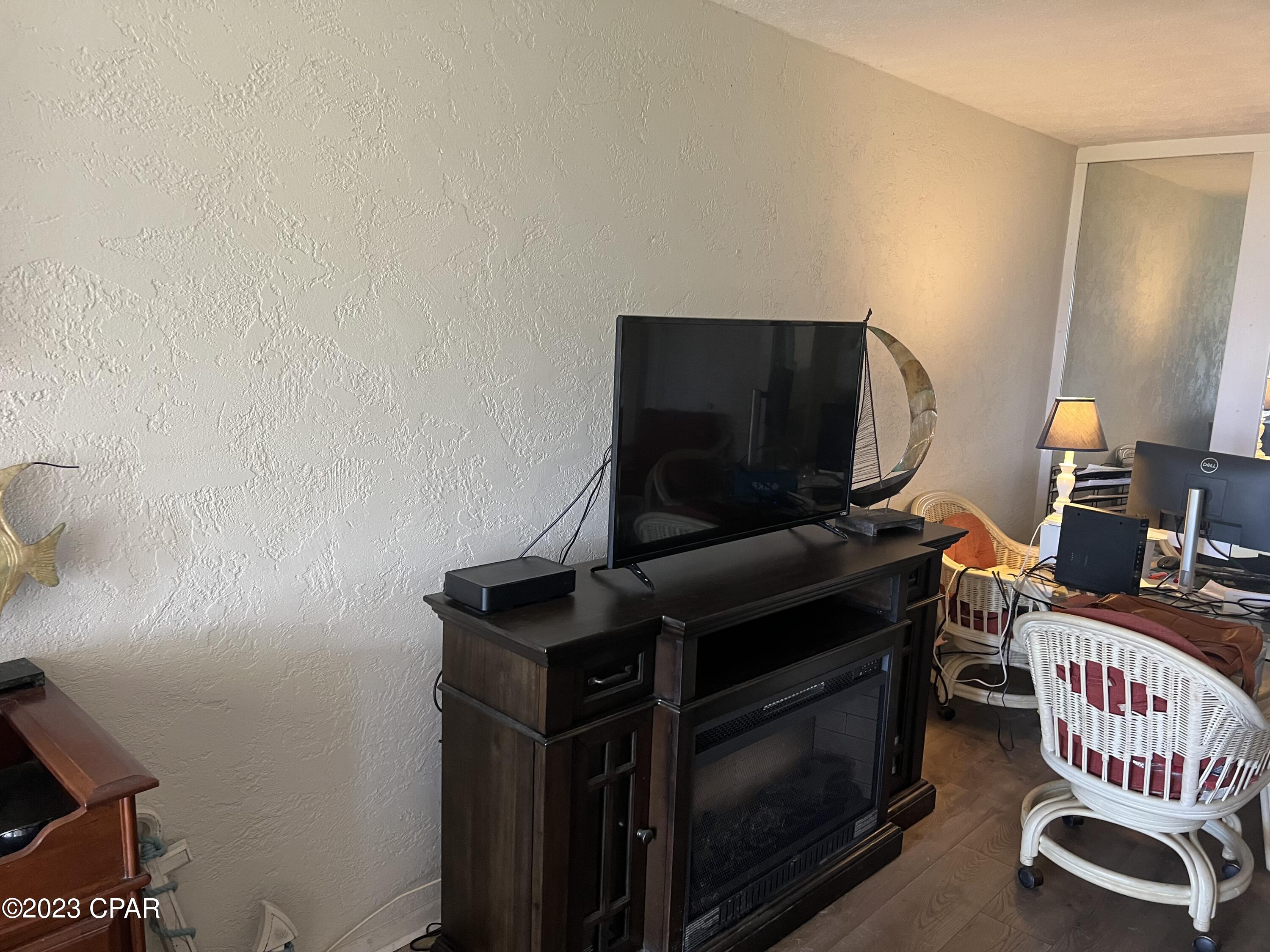 Palisades Condo Ph 1 - Residential