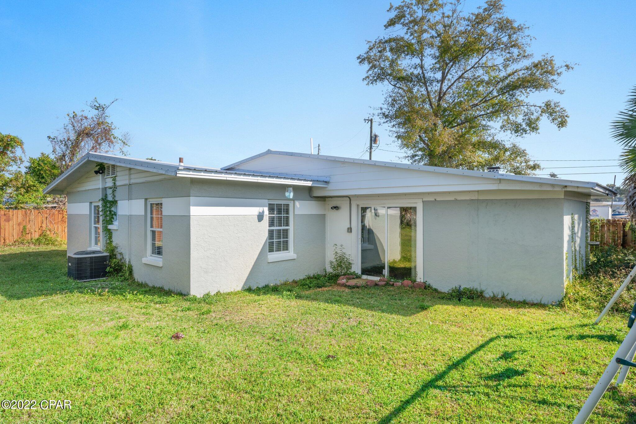 Cove Terrace 3rd Add - Residential