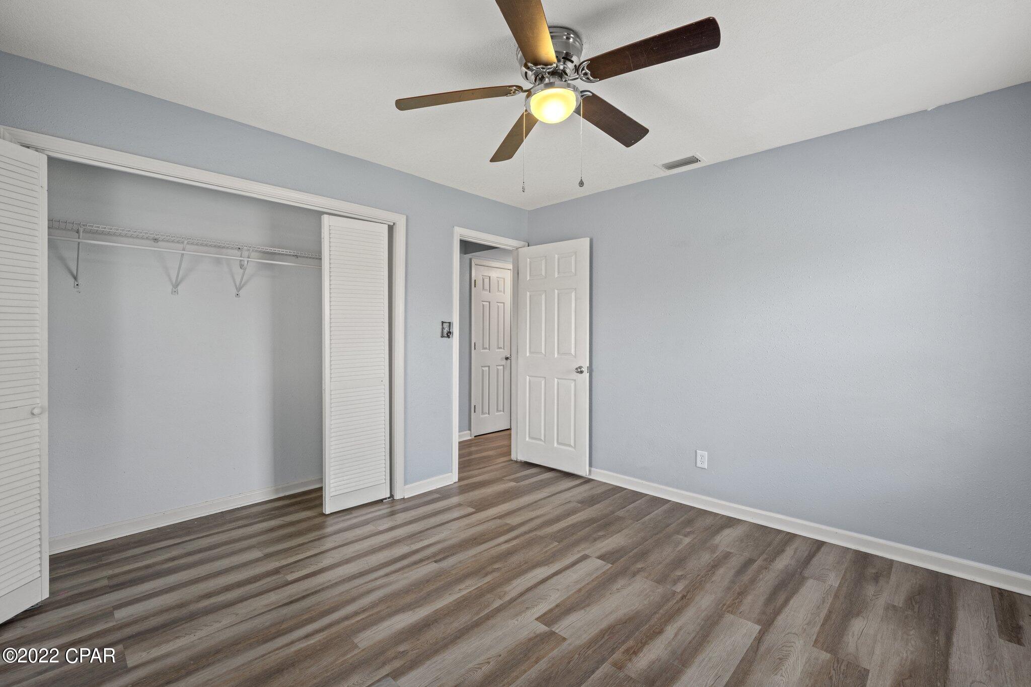 Cove Terrace 3rd Add - Residential