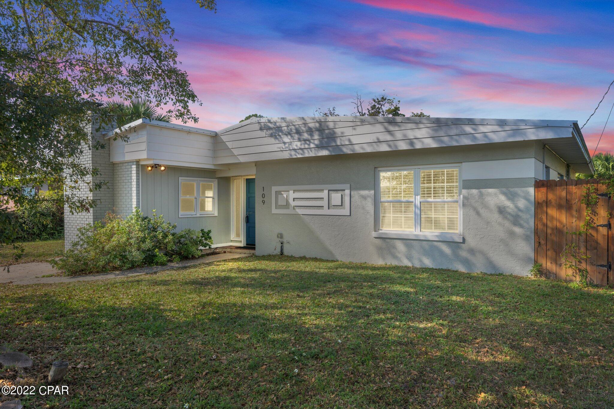 Cove Terrace 3rd Add - Residential