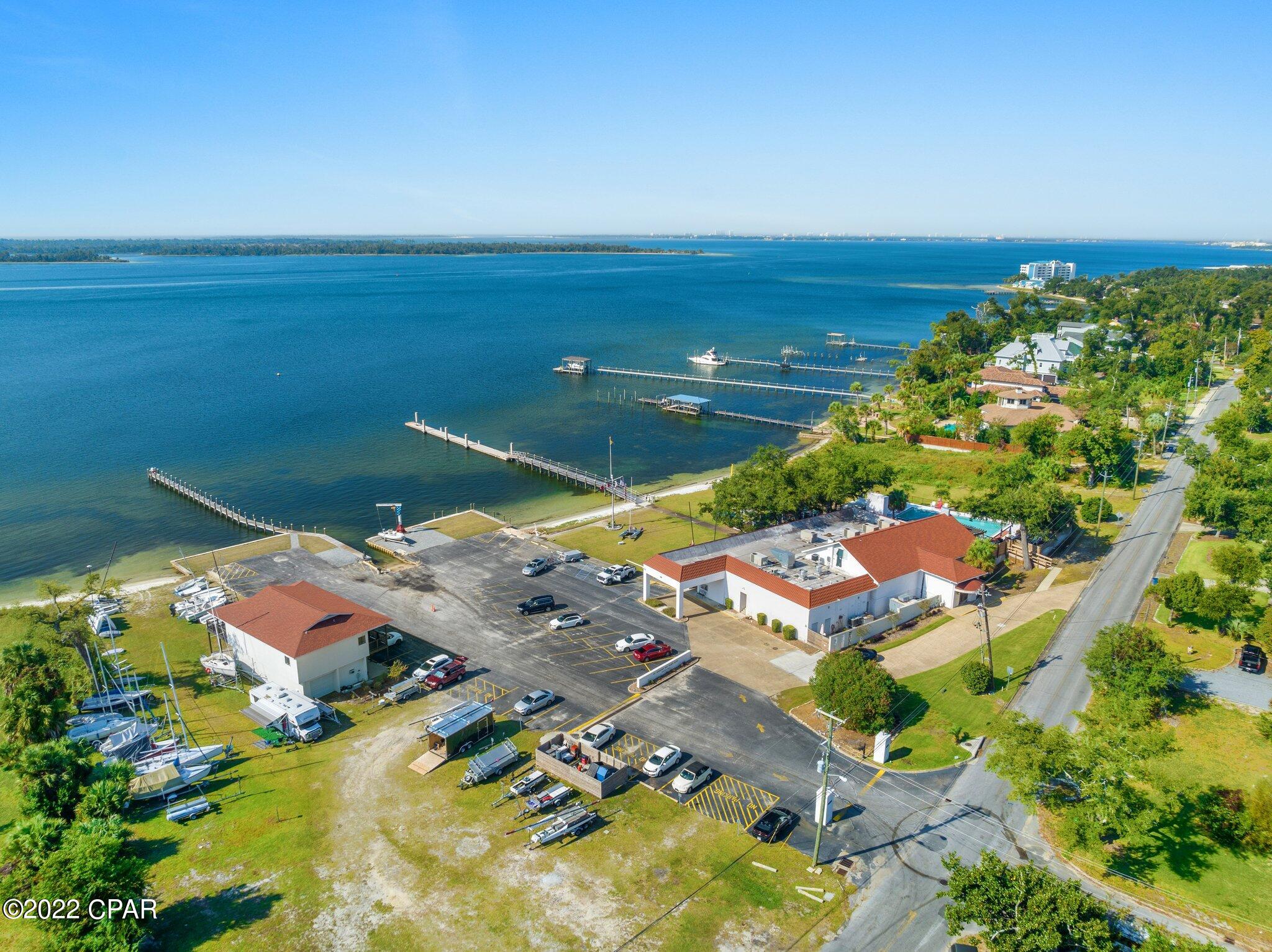 Cove Terrace 3rd Add - Residential