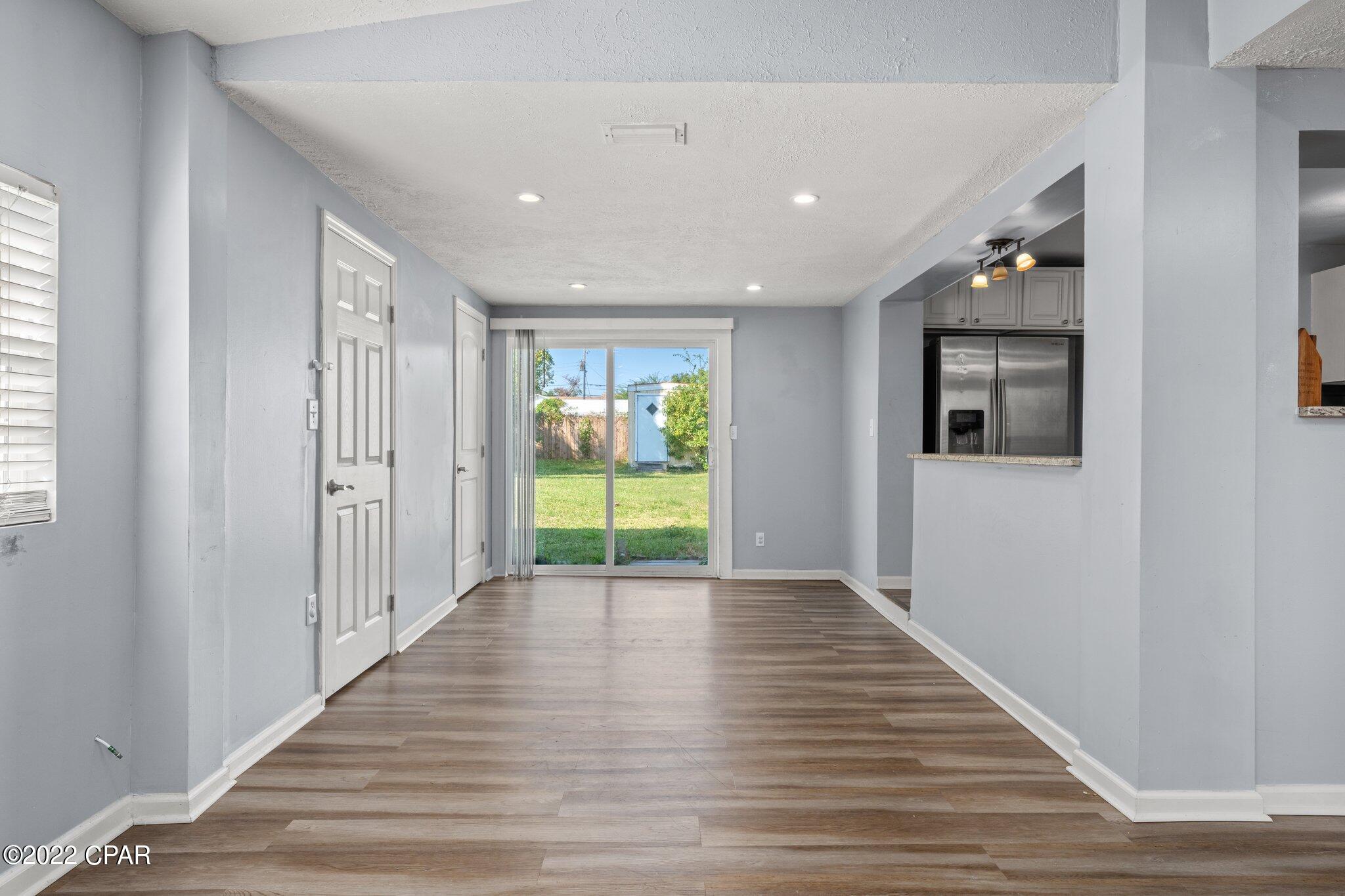 Cove Terrace 3rd Add - Residential