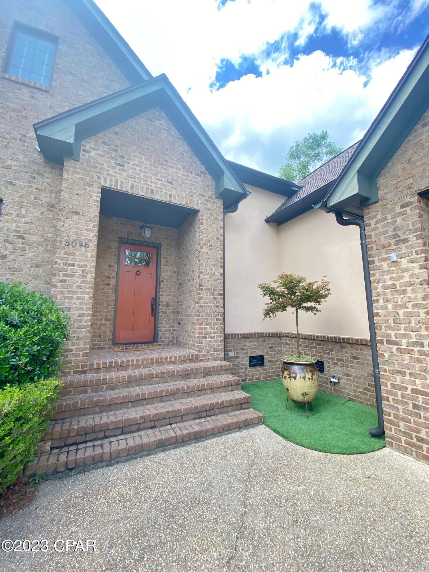 Watson Heights - Residential