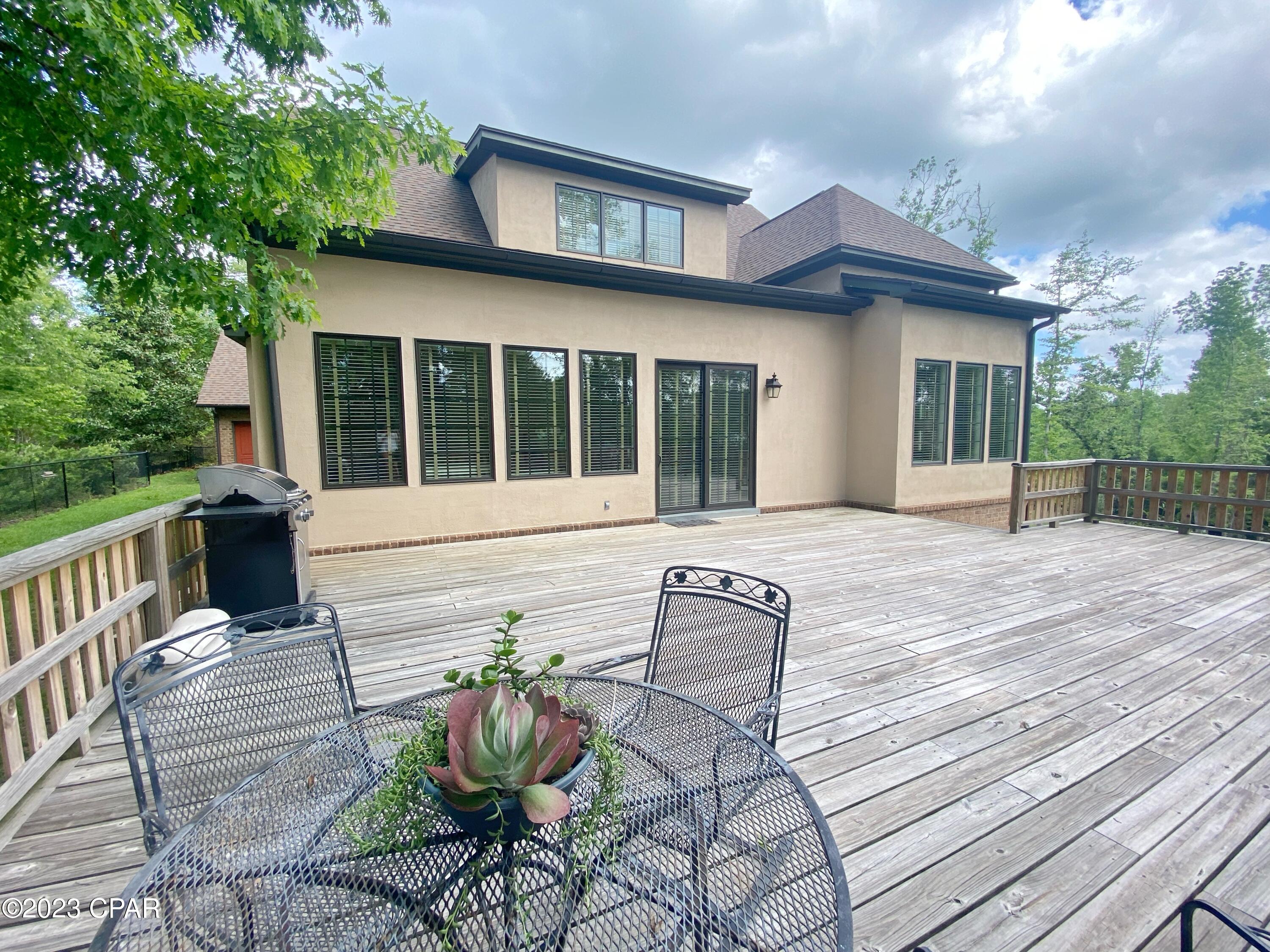 Watson Heights - Residential