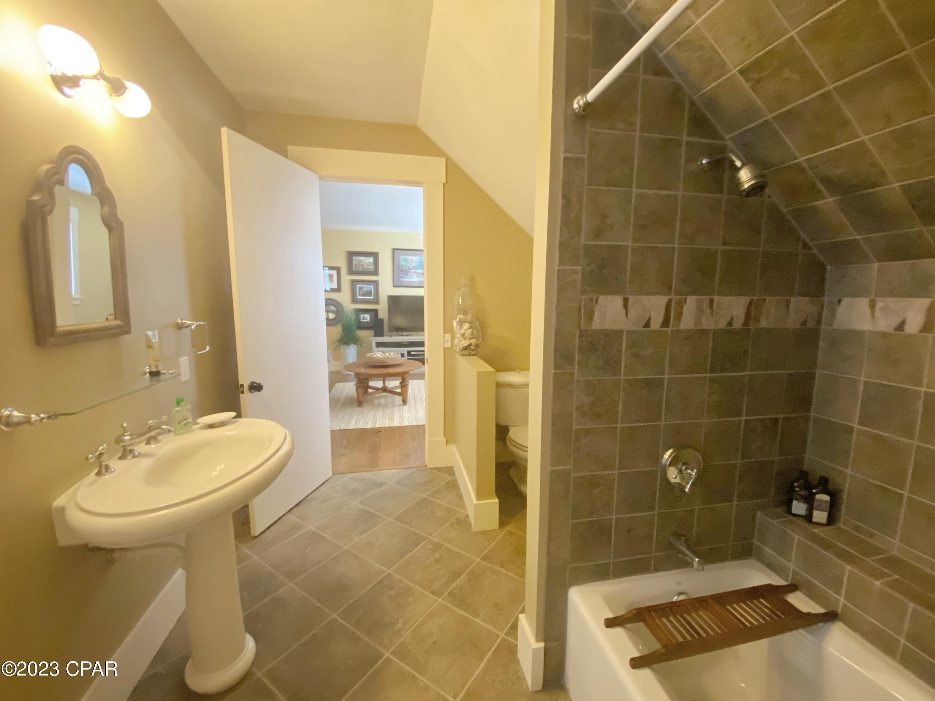 Watson Heights - Residential