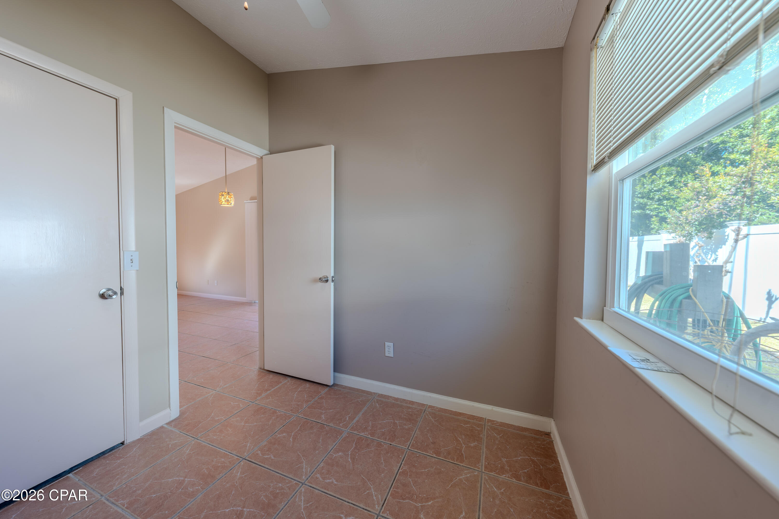 Bid-A-Wee Beach 1st Add - Residential