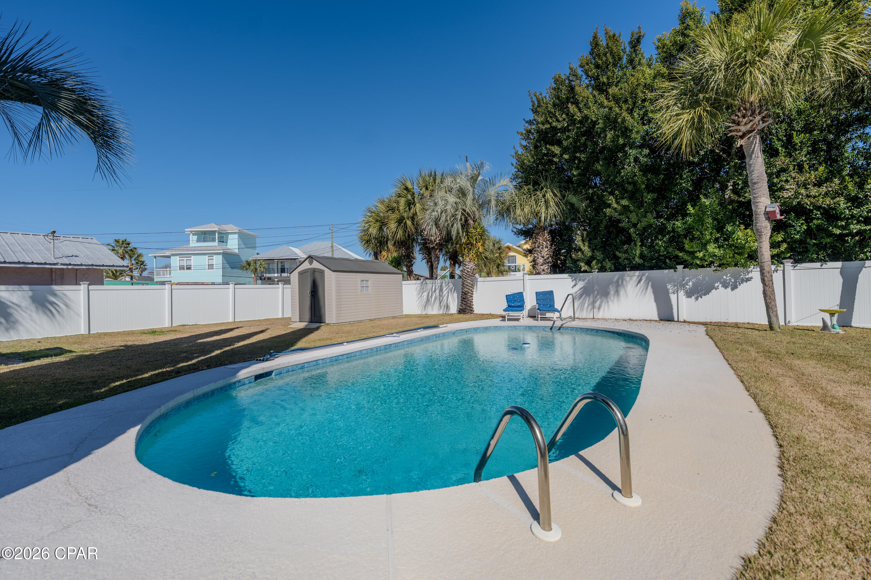 Bid-A-Wee Beach 1st Add - Residential