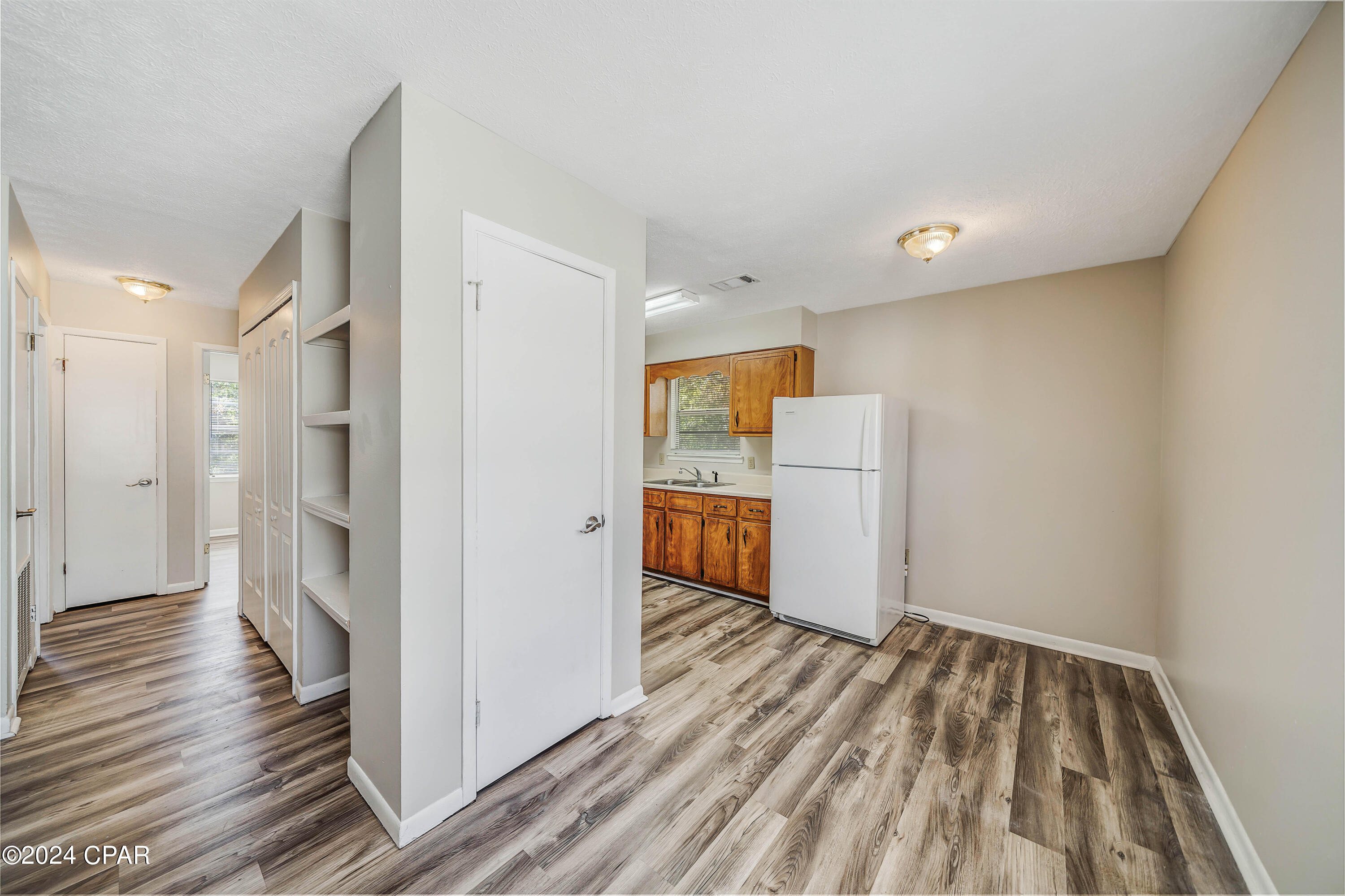 Mashburns 1 Add To Parker - Commercial Sale